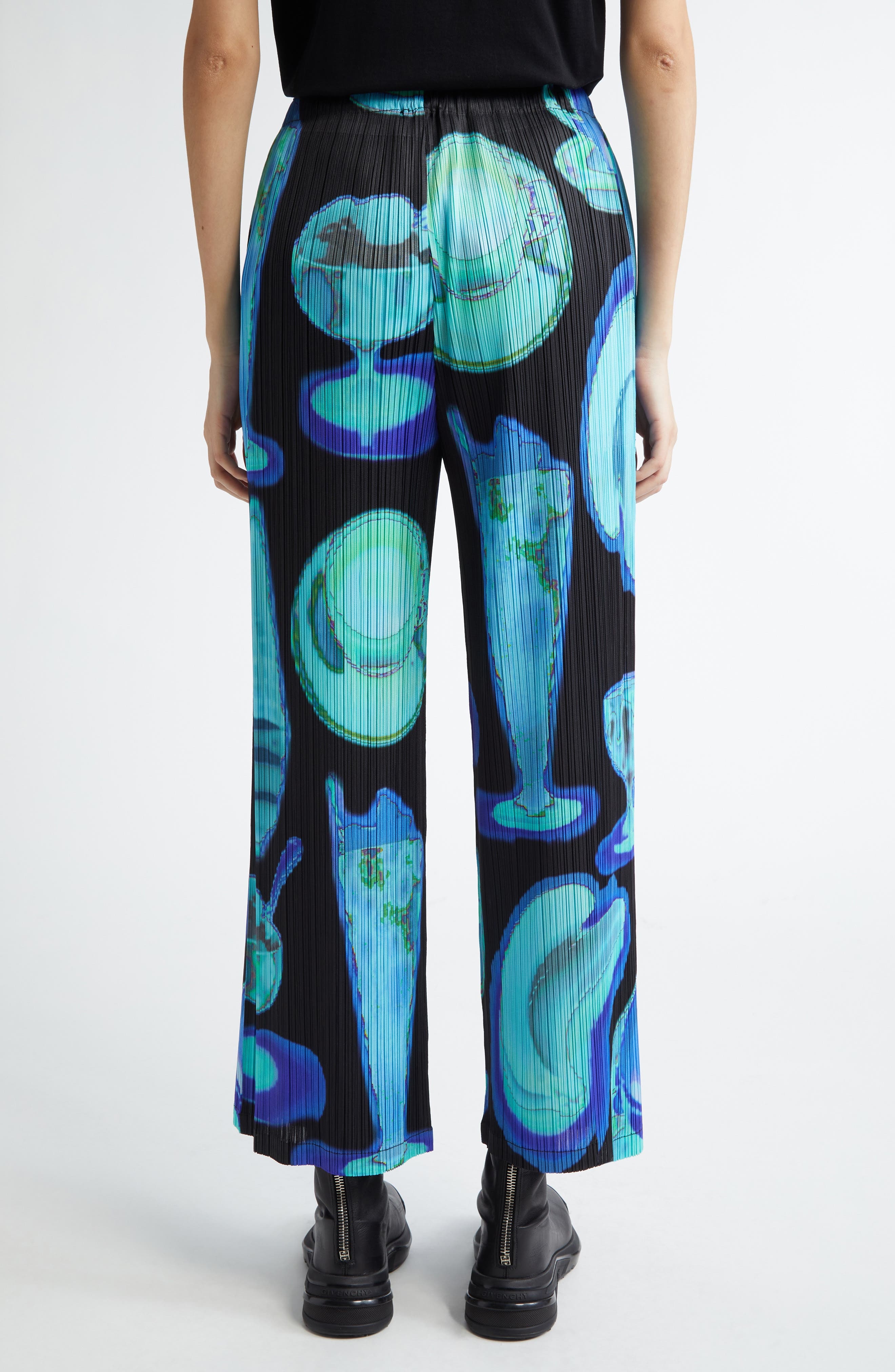 Pleats Please Issey Miyake Thermal Floods Print Pleated Pants in Black at Nordstrom - 3