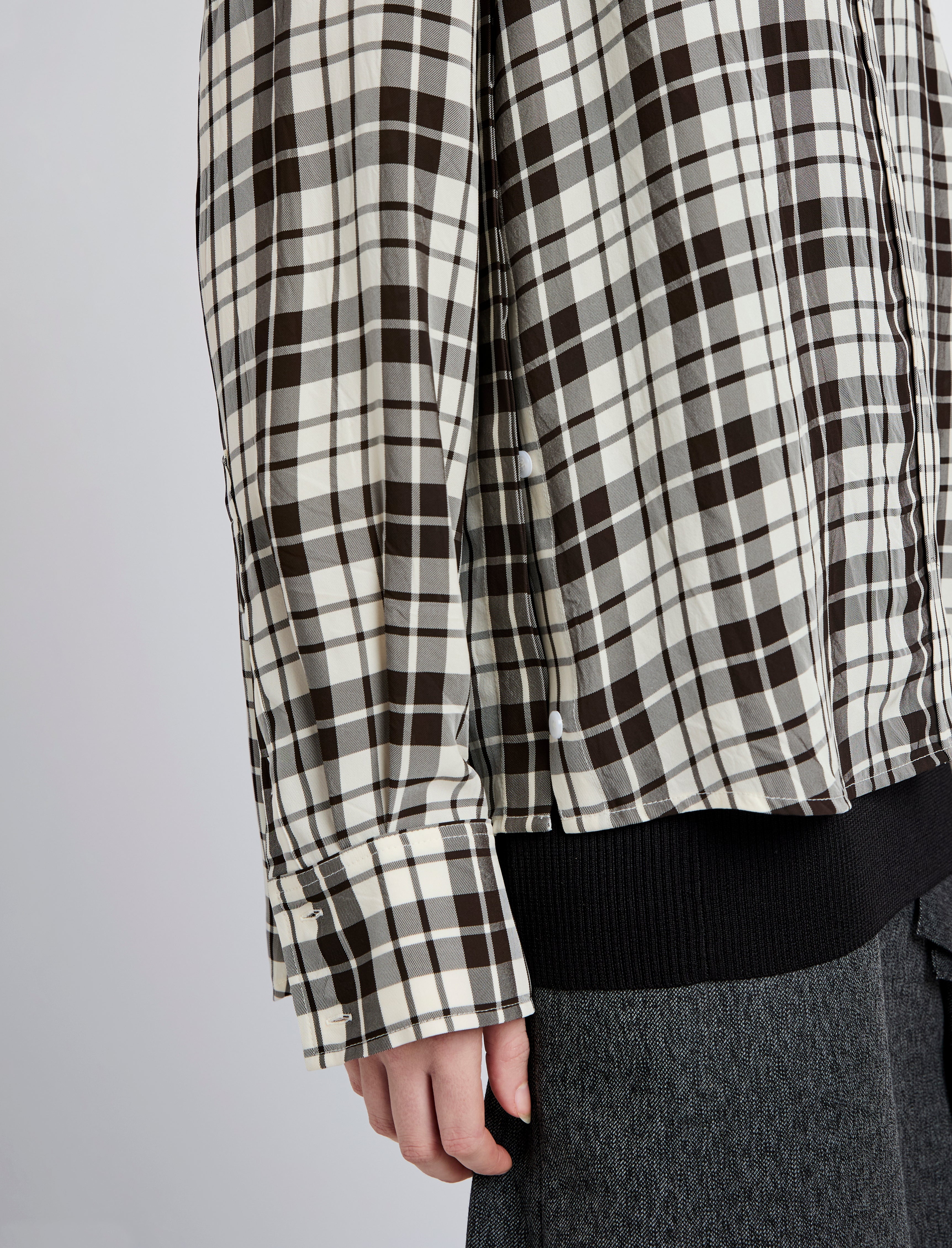 Bronwen Top in Crinkled Plaid - 6