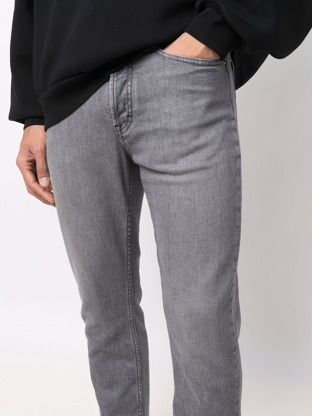 River straight-leg jeans - 5