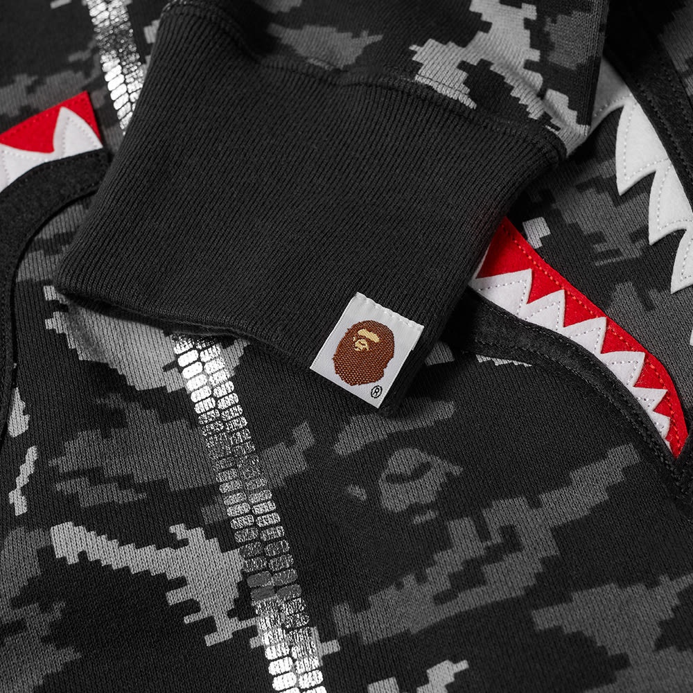 A Bathing Ape Digital Camo Shark Crew Sweat - 2