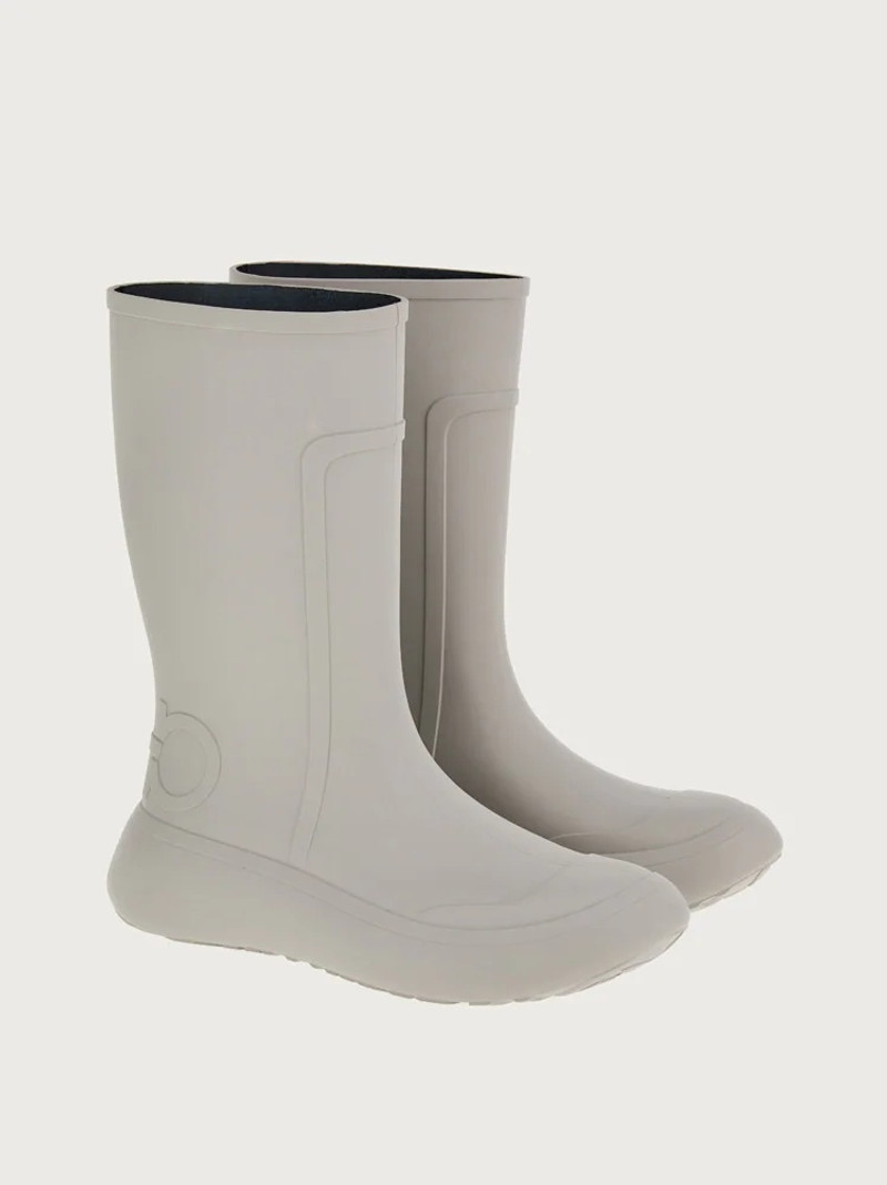 RAIN BOOT 5
