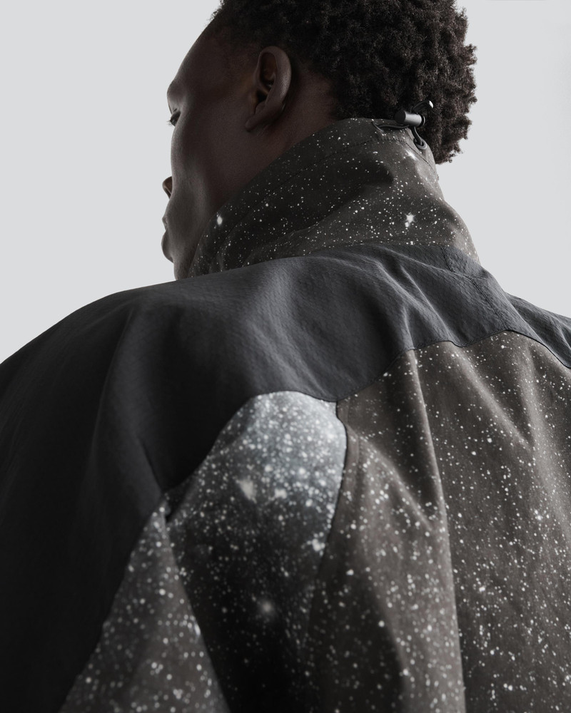 Vale Cotton Nylon Anorak
Relaxed Fit 6