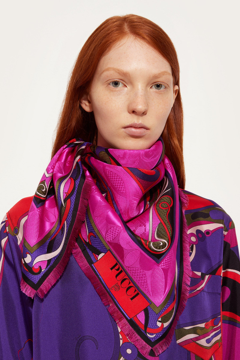 PUCCI MIXED PRINTS JACQUARD CARRE outlook
