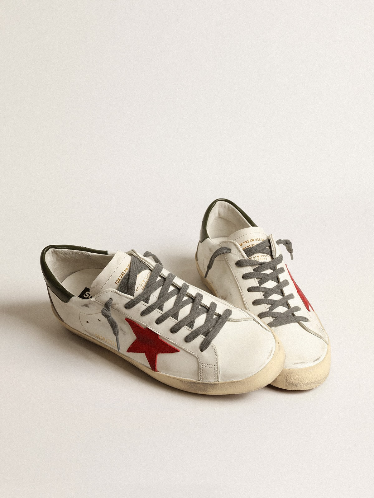 Super-Star with red suede star and green leather heel tab - 2