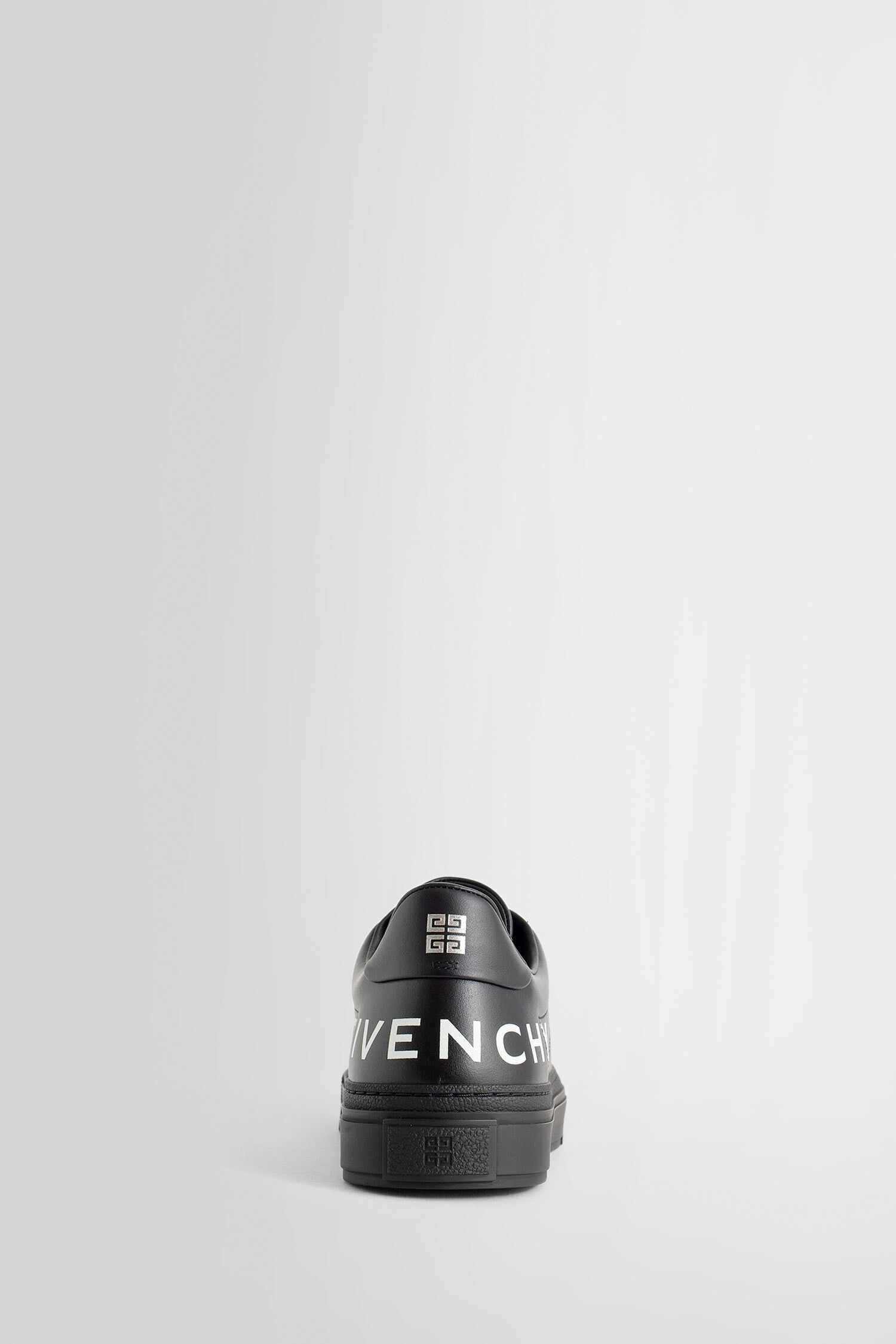 GIVENCHY MAN BLACK SNEAKERS - 3