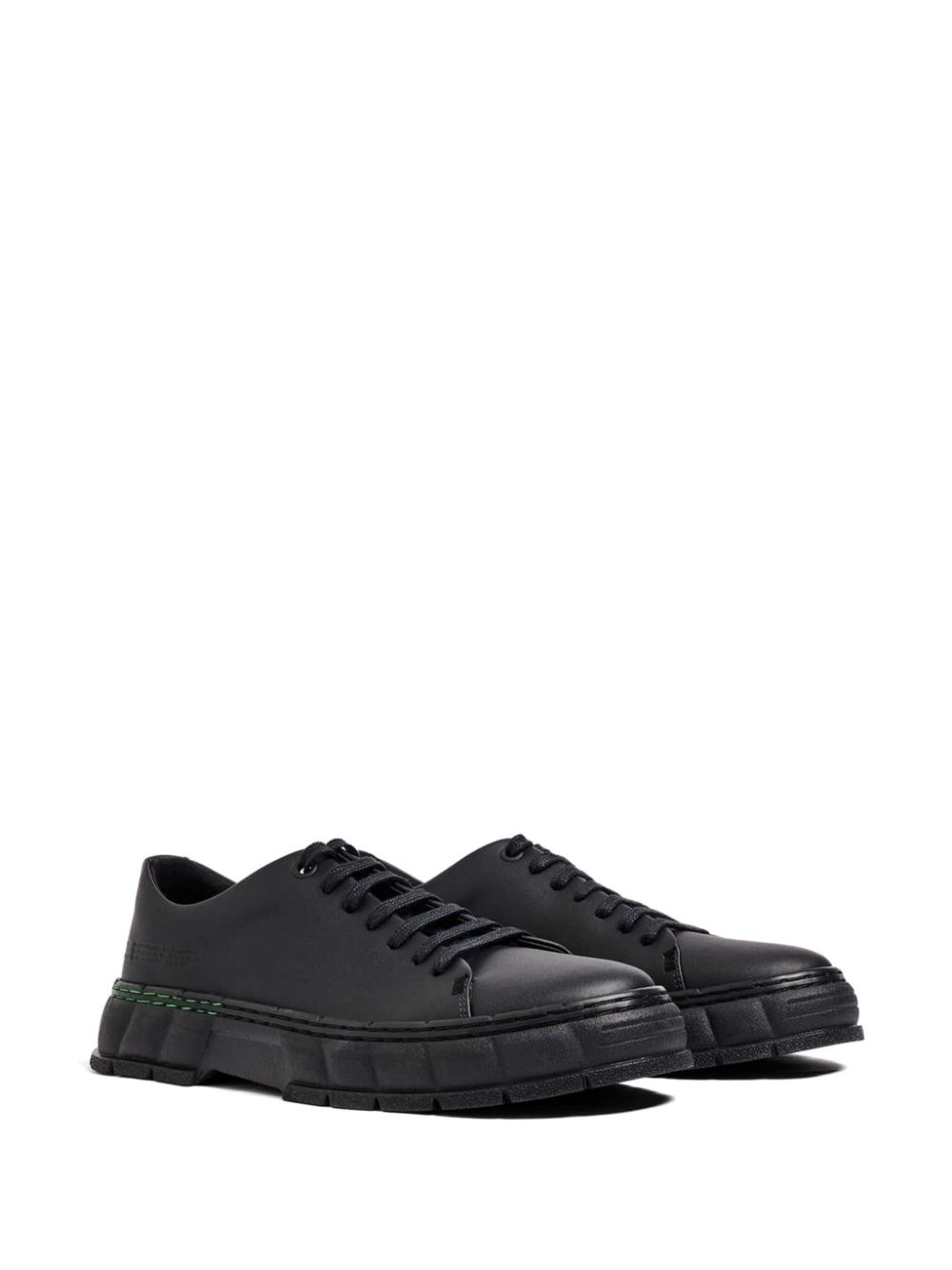 2005 sneakers - 2