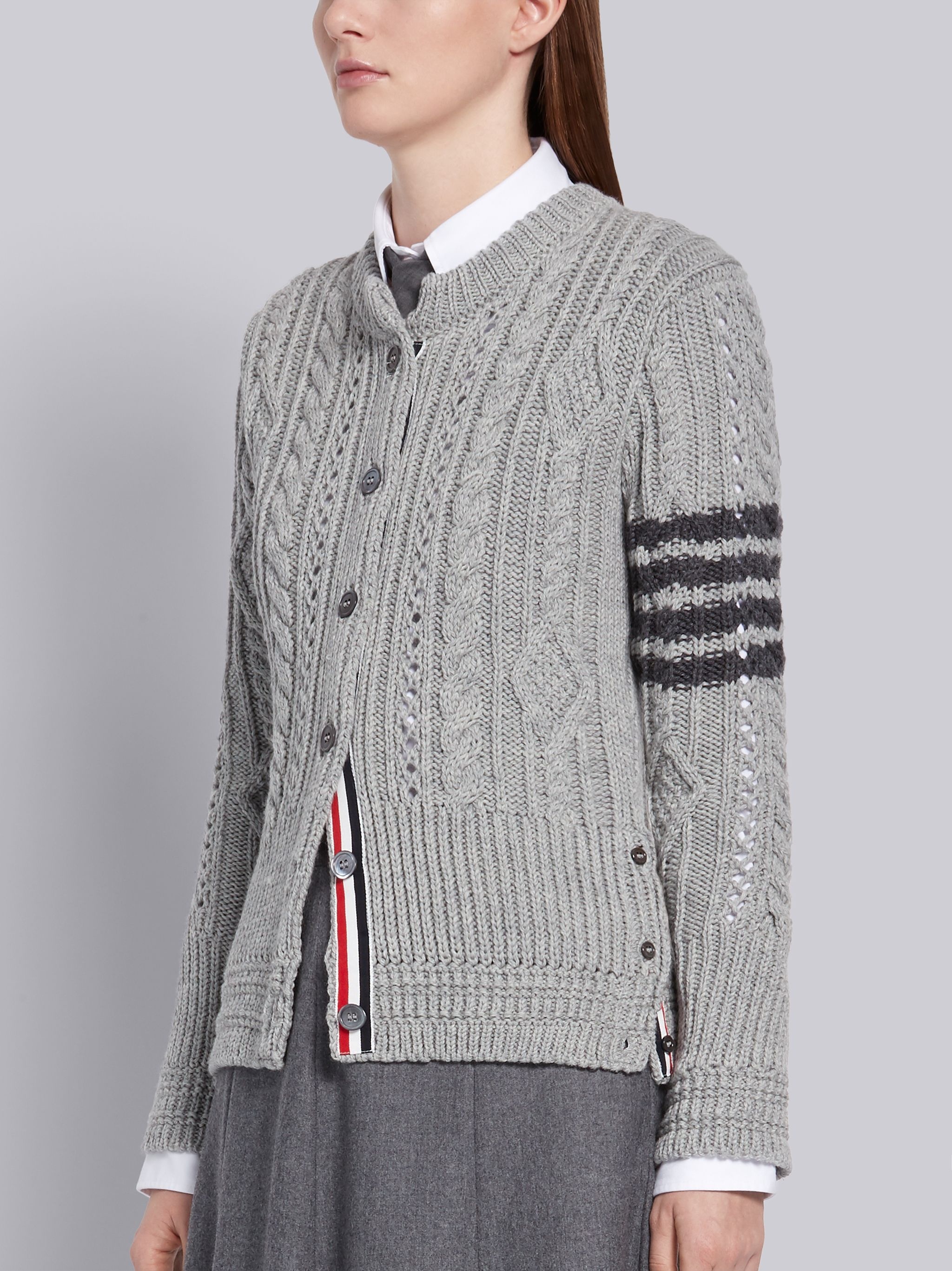 Light Grey Fine Merino Wool Aran Cable Classic Crewneck 4-Bar Cardigan - 2