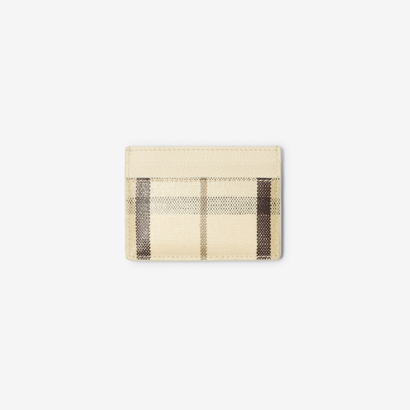 Burberry Highlands Card Case outlook