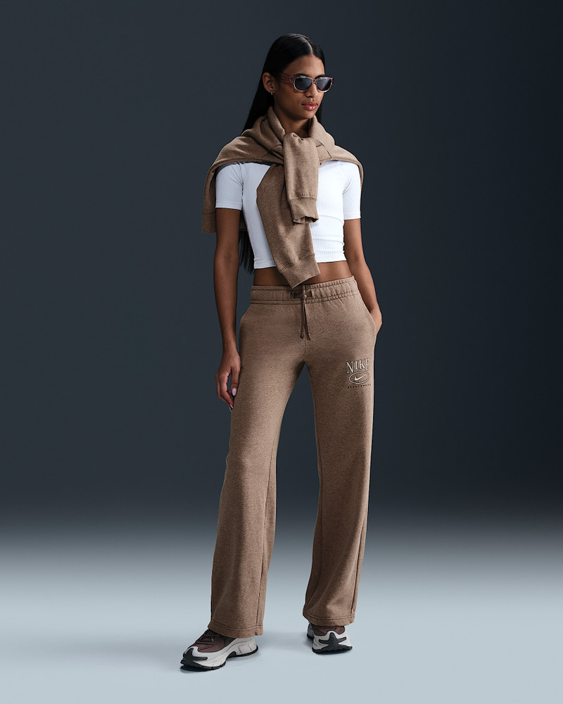 Nike Sportswear Club Fleece Women's Mid-Rise Wide-Leg Graphic Pants 1