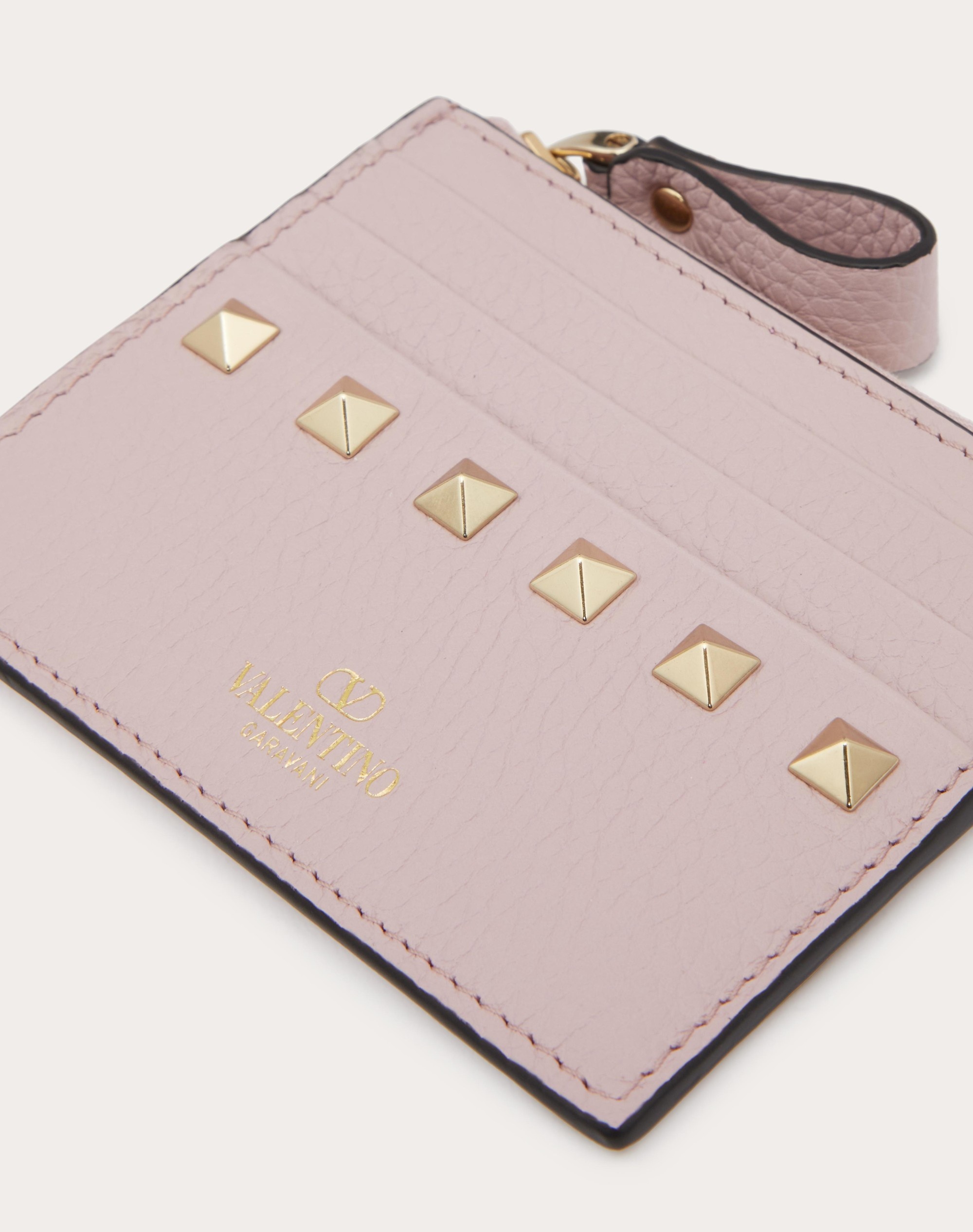 ROCKSTUD GRAINY CALFSKIN CARDHOLDER WITH ZIPPER - 2
