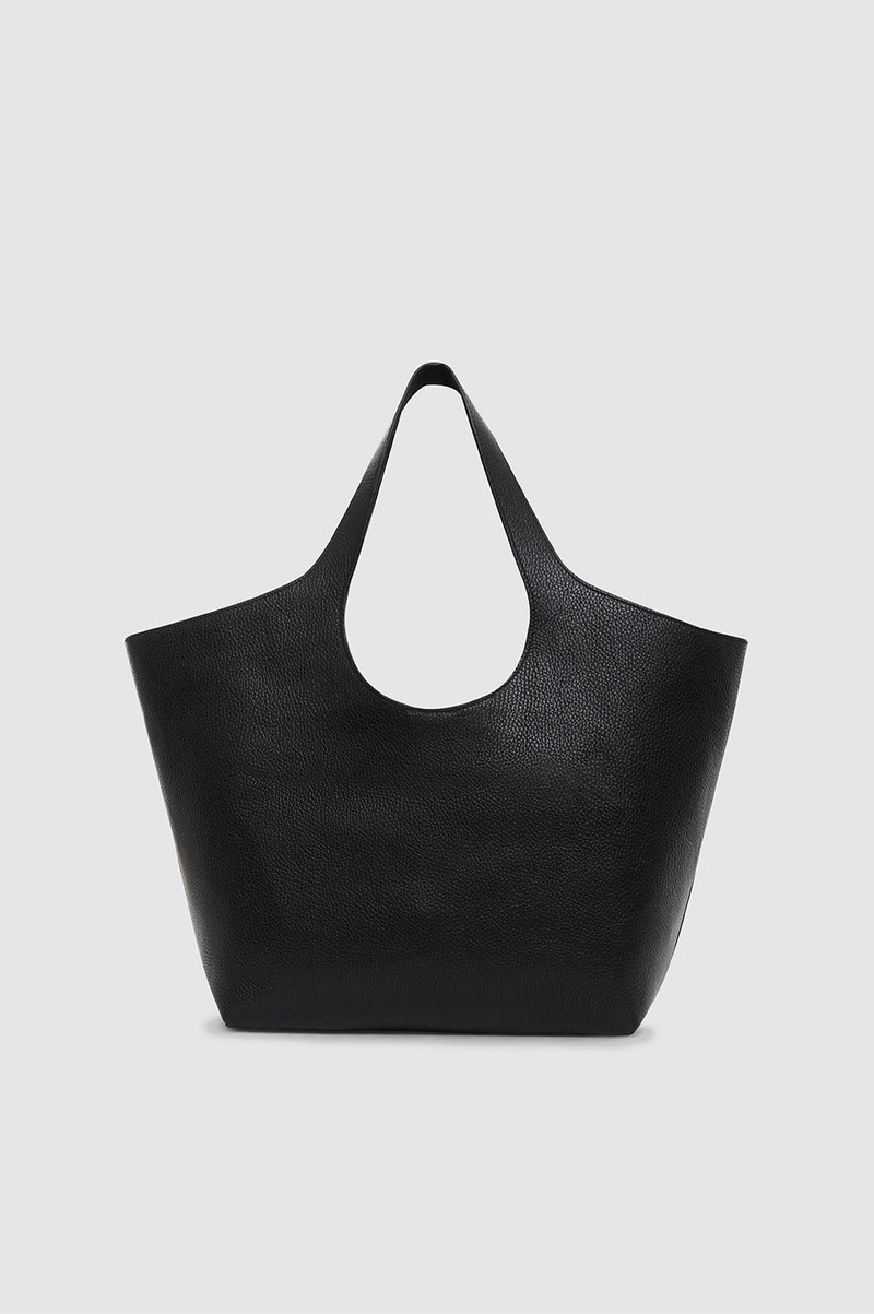 Medium Lili Tote - Black Pebbled 3