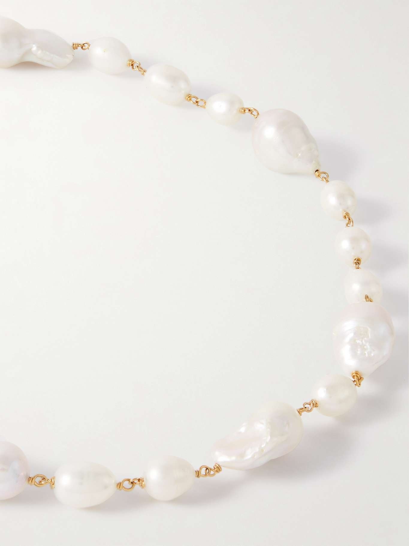 Gold-tone and pearl necklace - 4