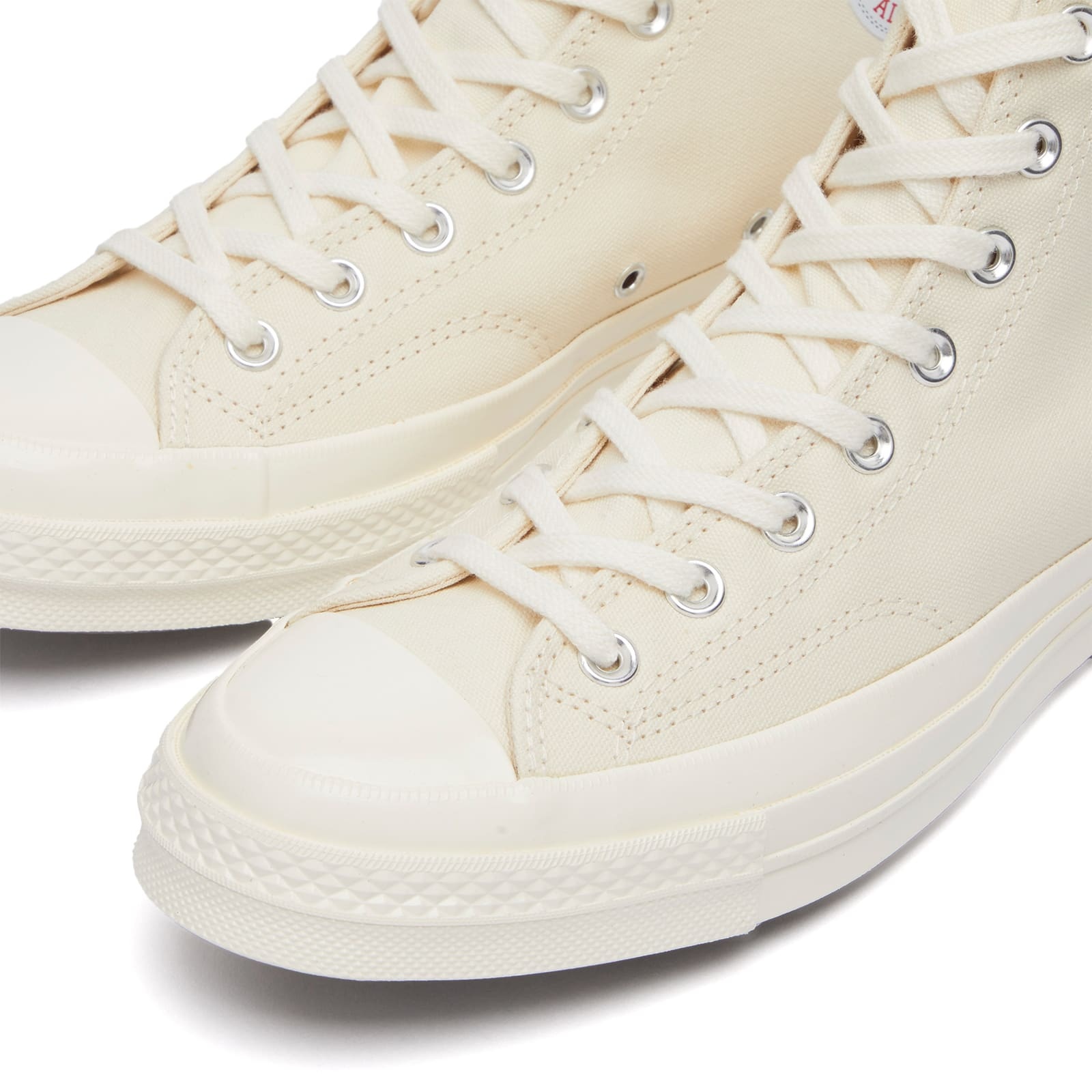 Comme des Garçons PLAY Comme des Garçons Play x Converse Chuck