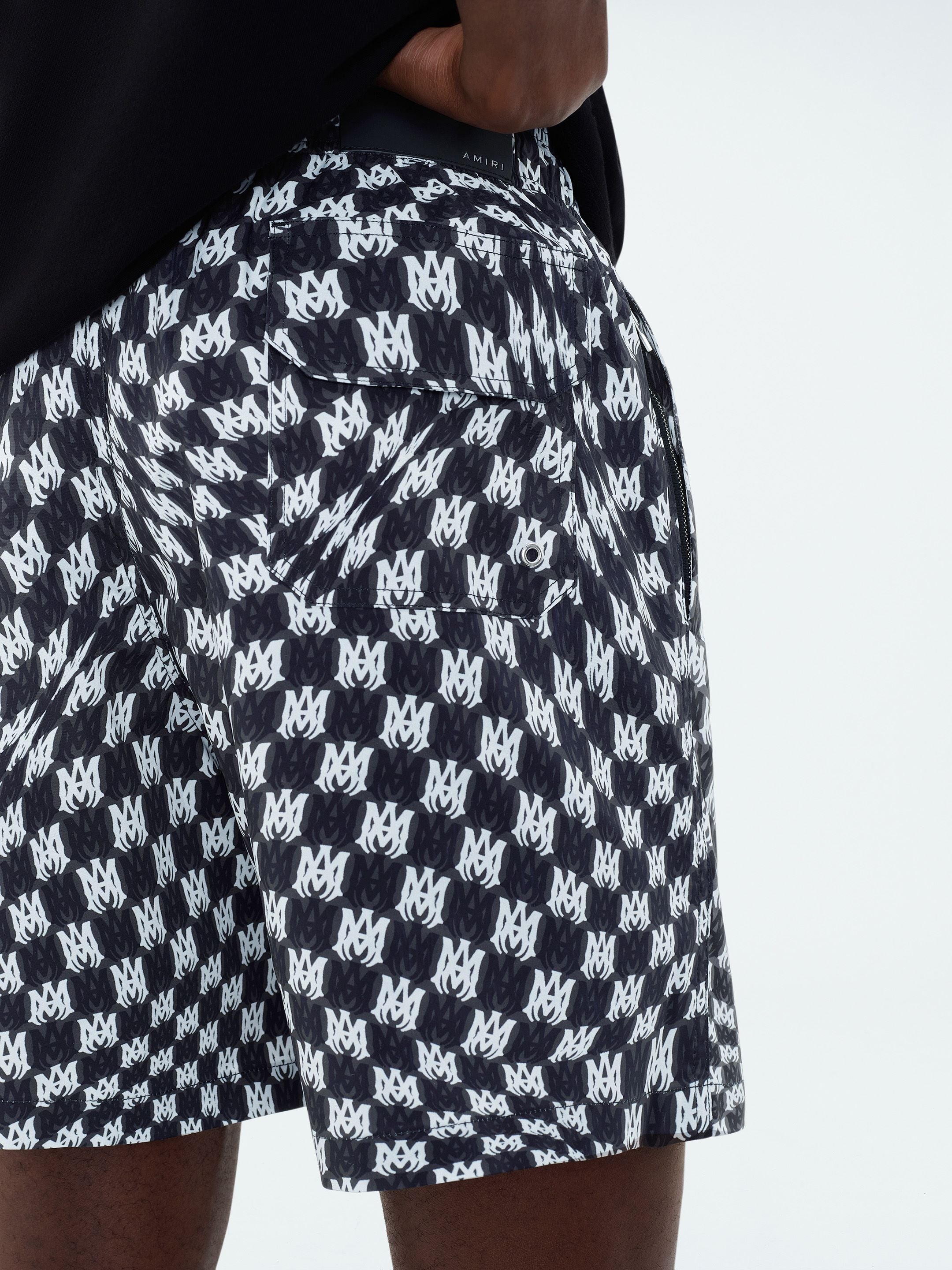 "WAVY" M.A. SWIM TRUNK - 8