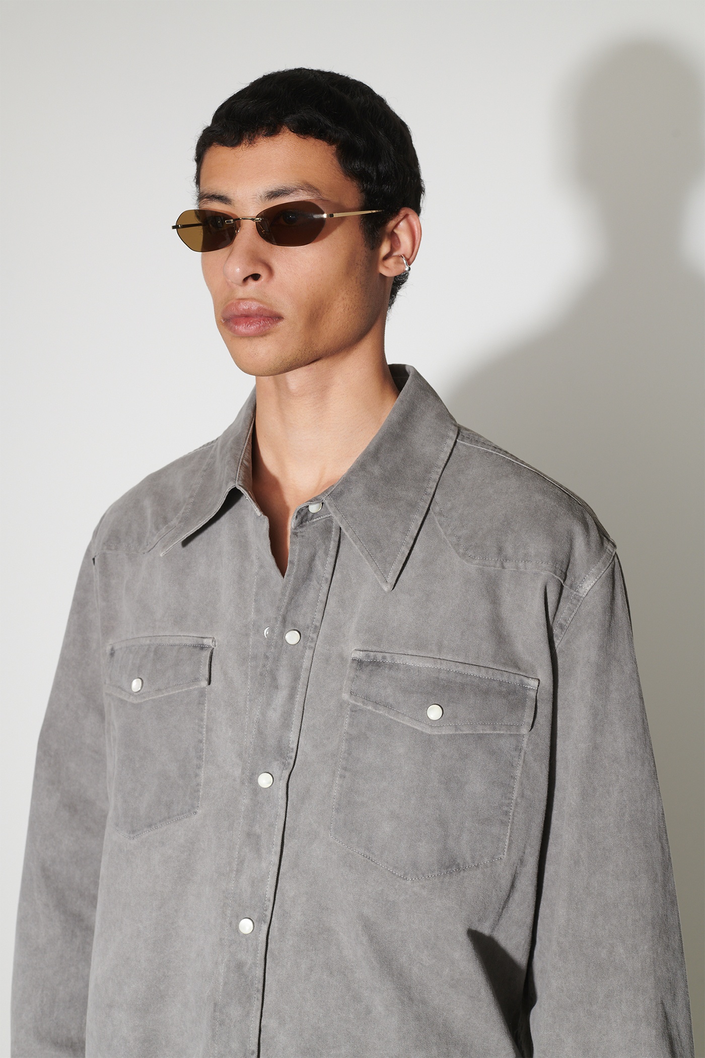 Frontier Shirt Attic Carbon Wash Denim - 3