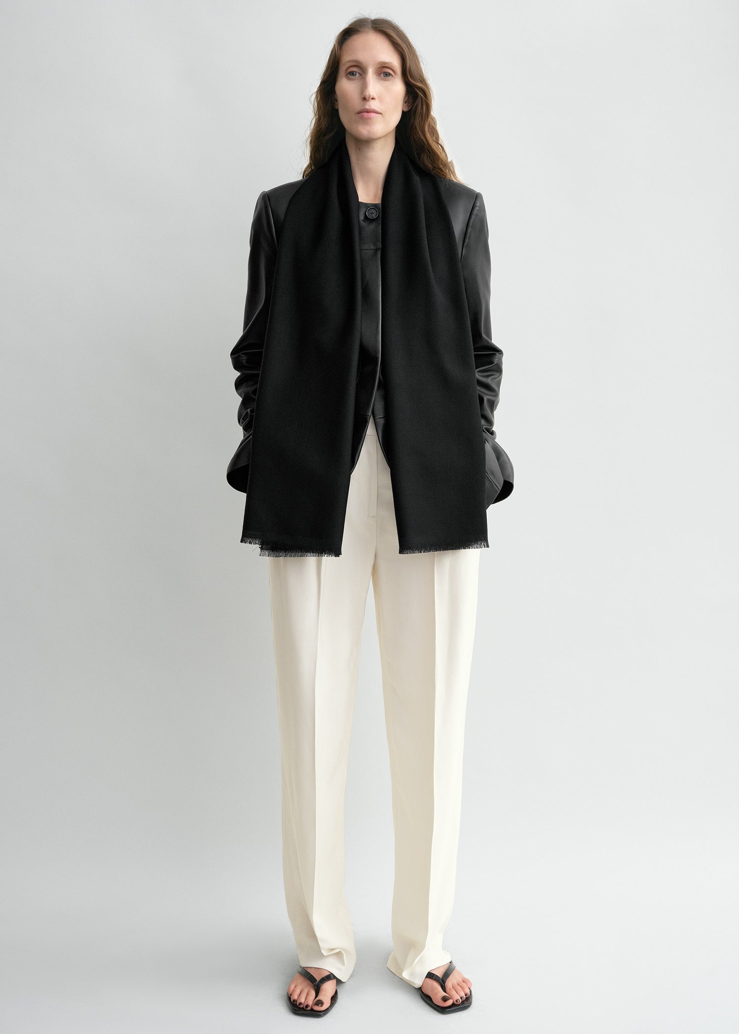 Light wool scarf black - 3