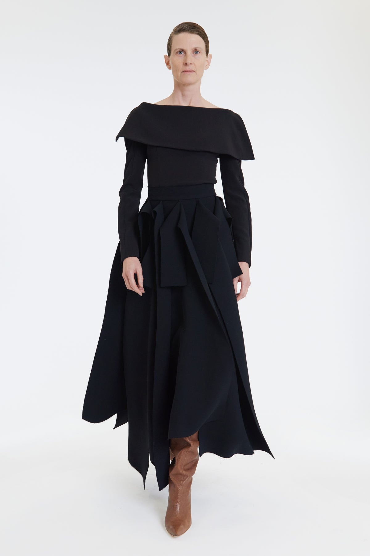 LONGSLEEVE TOP WITH EXAGGERATED COLLAR BLACK - 6