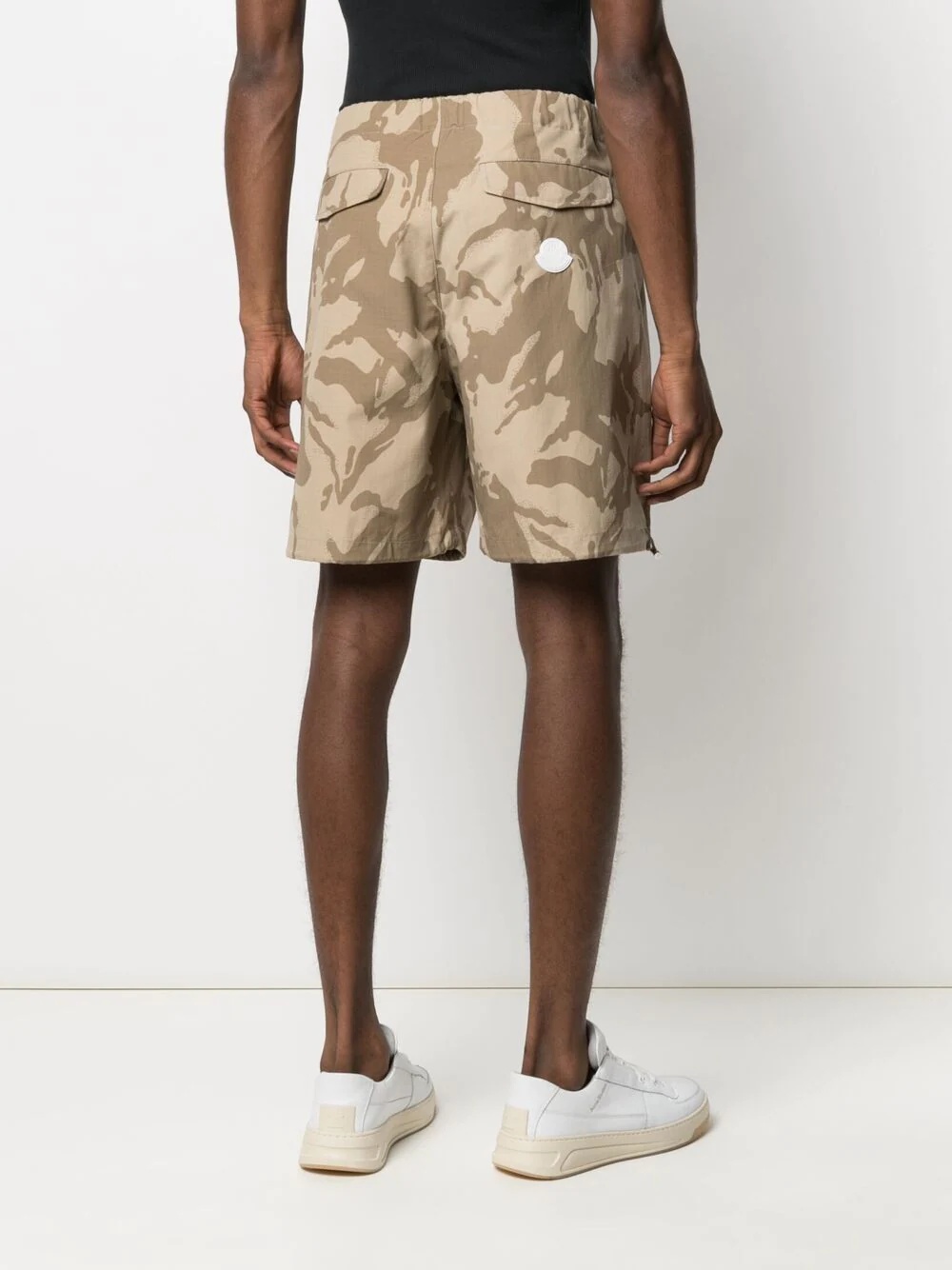 camouflage-print cargo shorts - 4