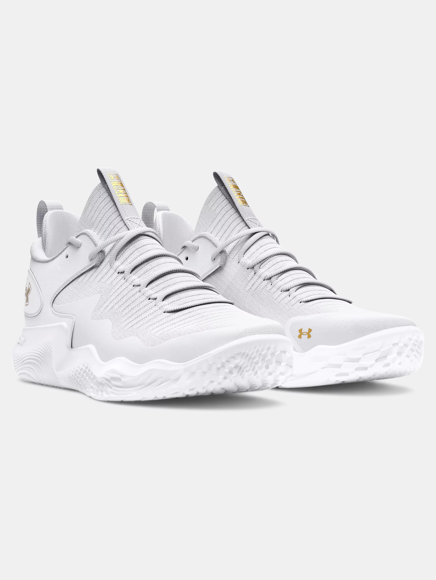 Women's UA Ace Low Volleyball Shoes - 5