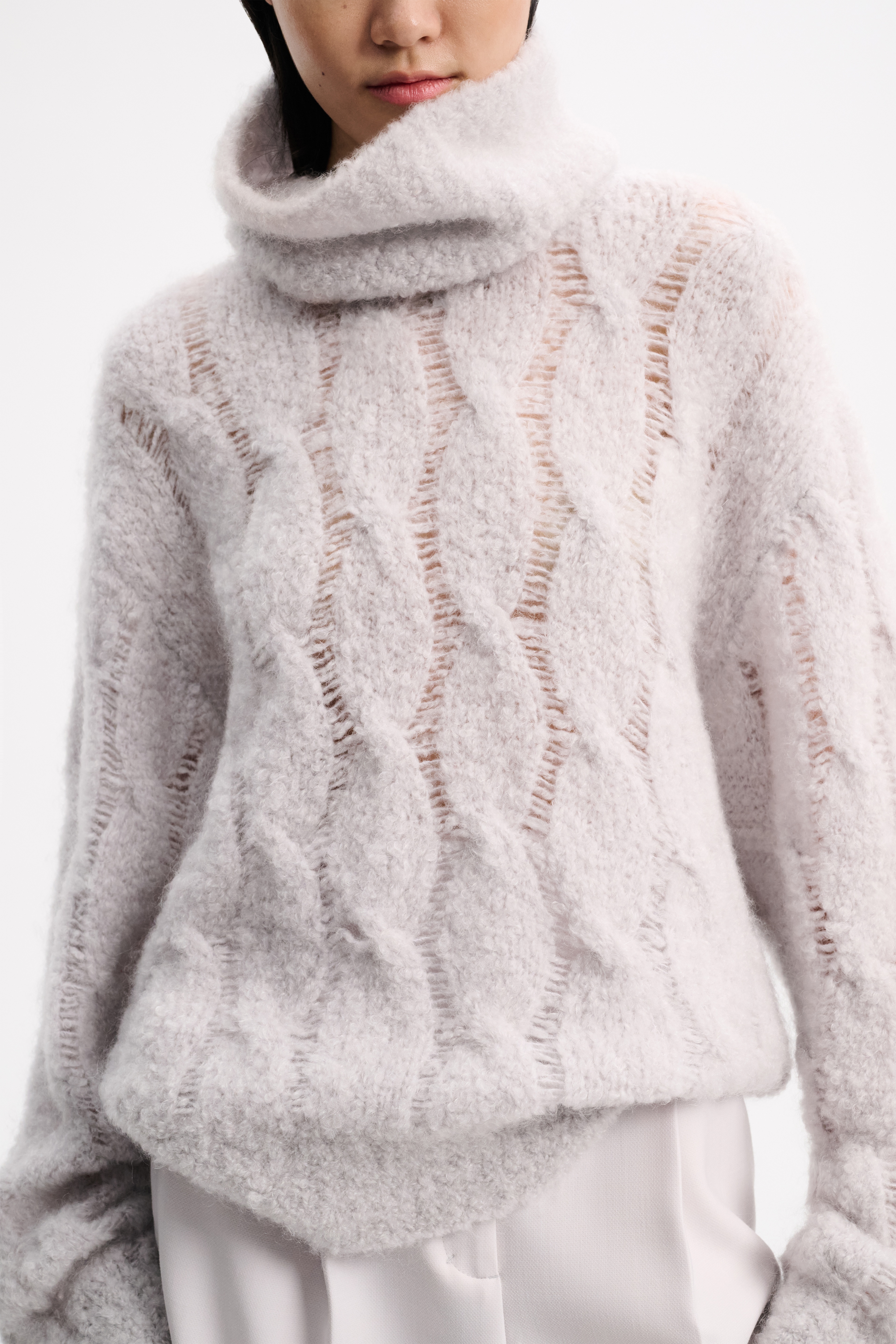 FLUFFY TOUCH snood - 3
