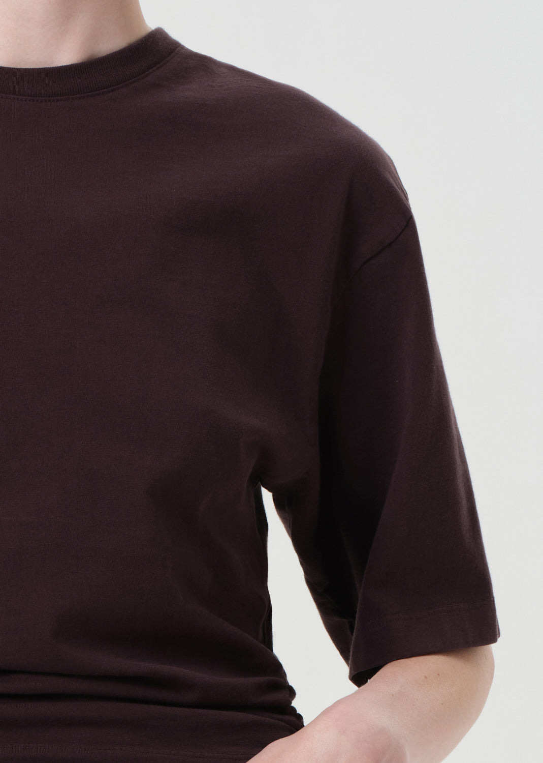SHARI TEE IN ROOT - 5