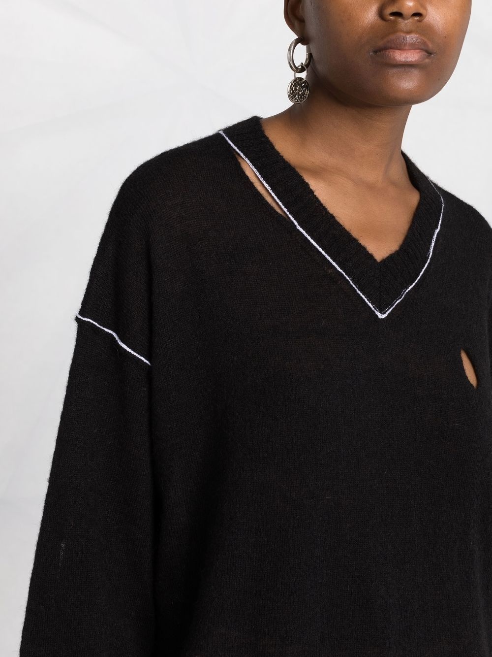 distressed V-neck jumper - 3