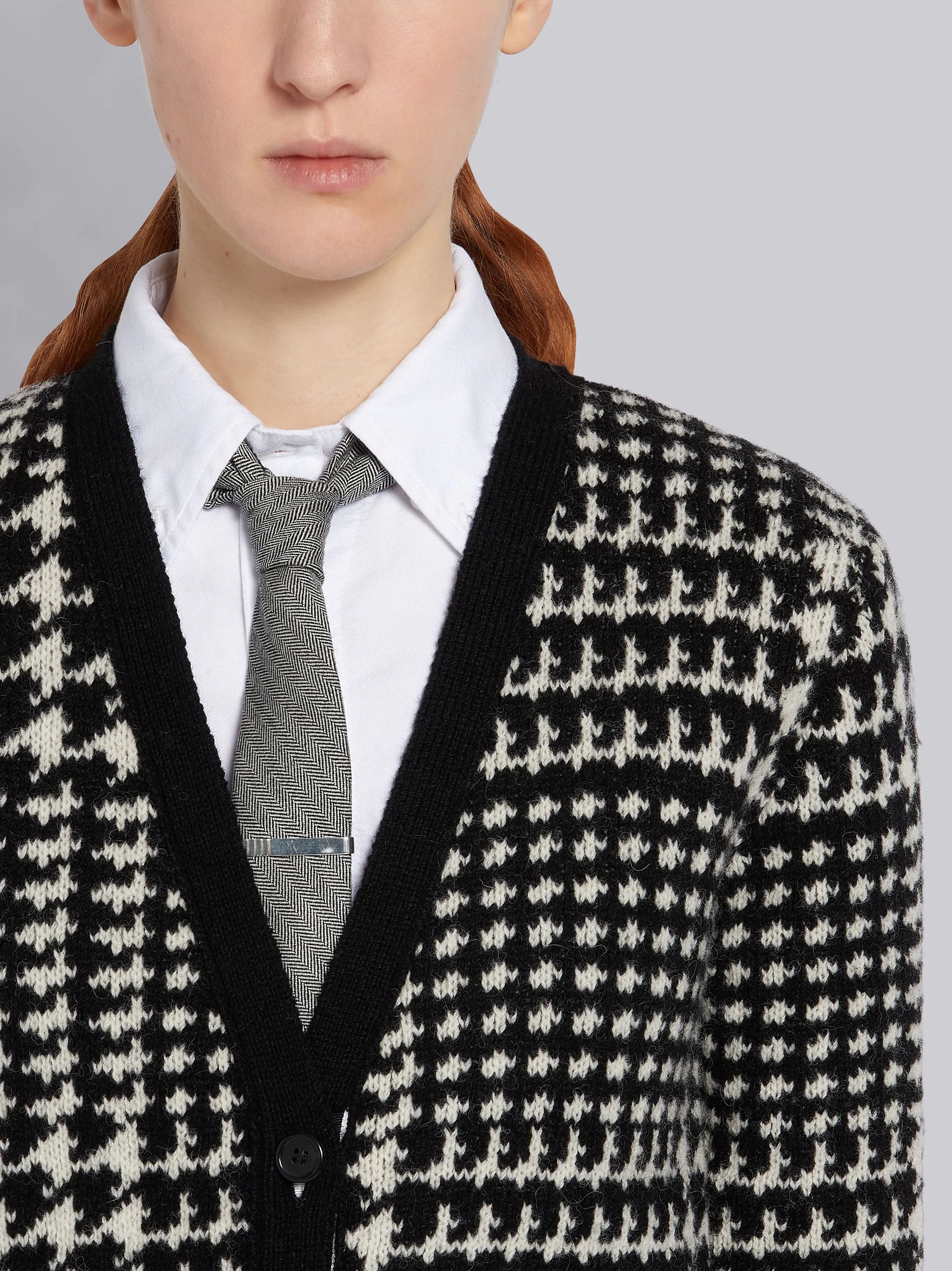 Black and White Shetland Wool Prince of Wales Jacquard Classic V-Neck Cardigan - 5