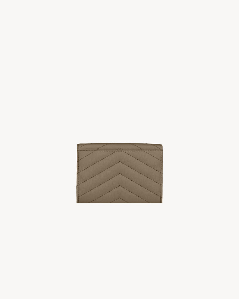 SAINT LAURENT CASSANDRE WALLET IN GRAIN DE POUDRE LEATHER outlook