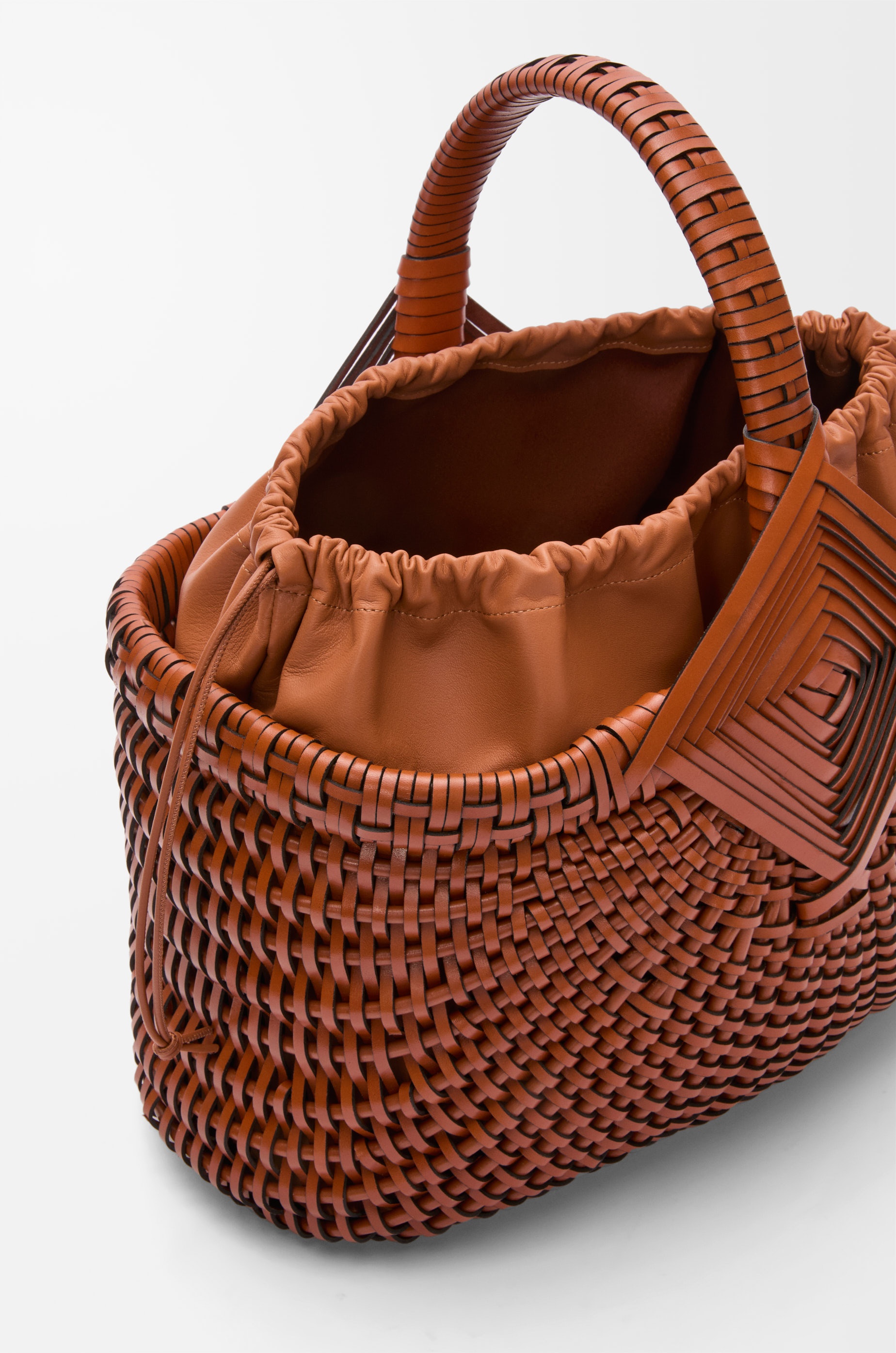 Diamond Square Basket in calfskin - 4