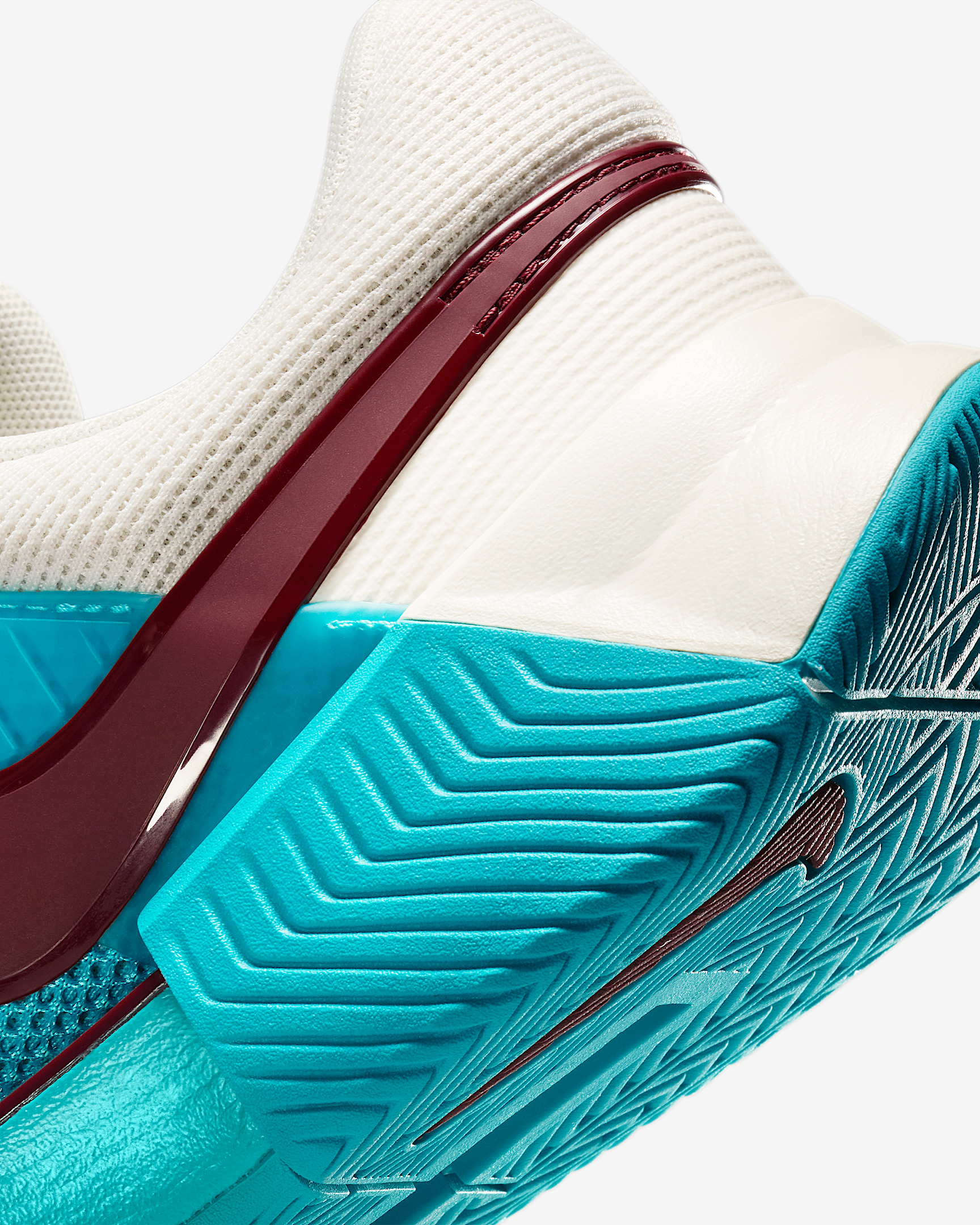Nike GP Challenge 1 Premium Women's Hard Court Tennis Shoes - 8
