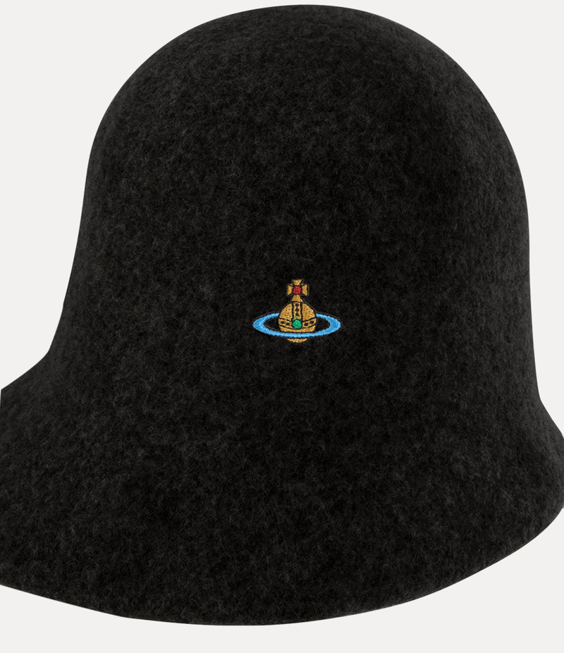 Vivienne Westwood CLOCHE outlook