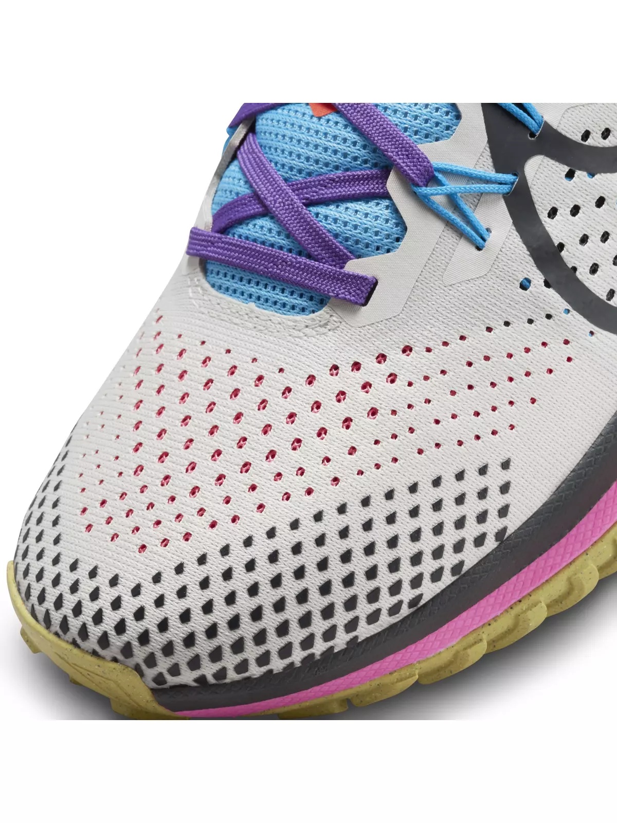 Pegasus Trail 4 "Light Orewood Brown/Dark Smoke Grey" Women's Trail Running Shoe - 7