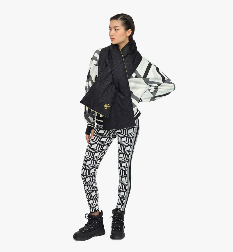 Après Ski Puffer Muffler in ECONYL® 4