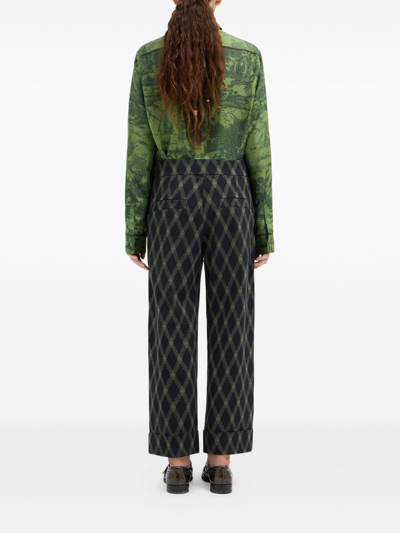 diamond-pattern trousers 3