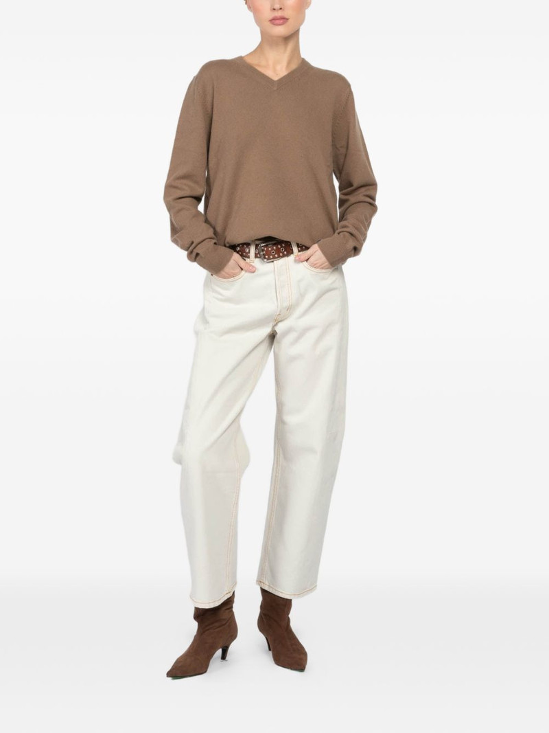 extreme cashmere V-neck long-sleeve sweater outlook