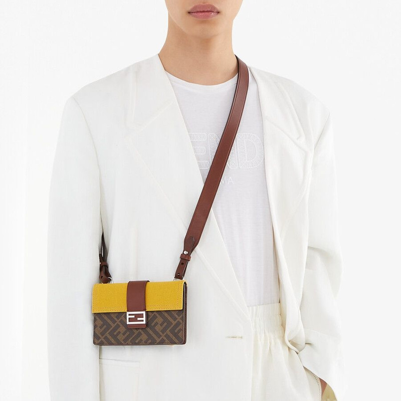 White cotton T-shirt 4