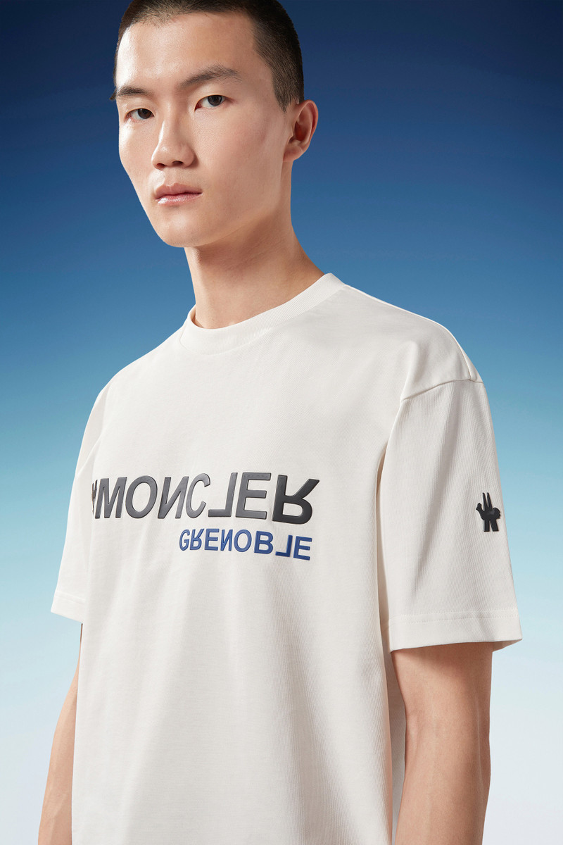 Logo T-Shirt 4