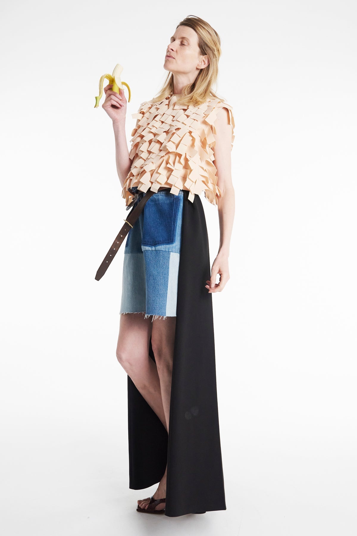 TOP WITH RECTANGLE DETAIL NUDE - 6