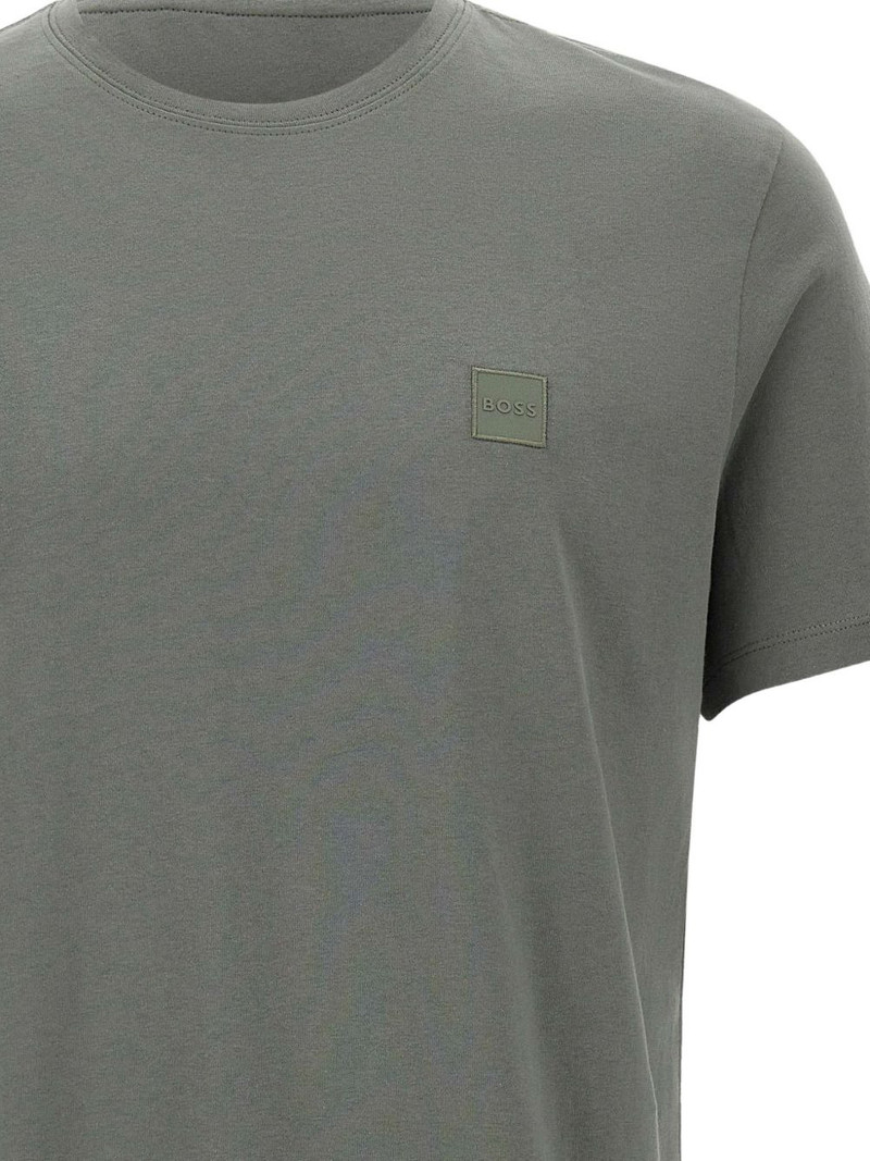 short-sleeve T-shirt 4