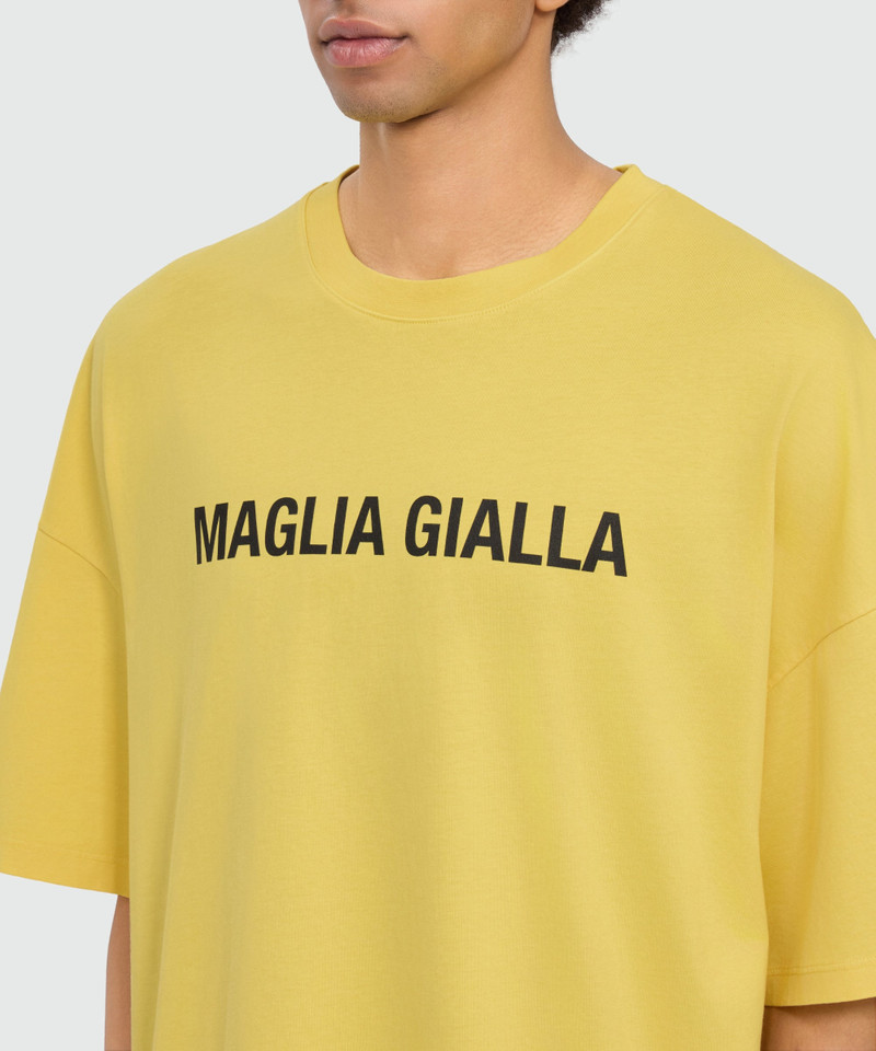 Yellow short-sleeve cotton jersey T-shirt with printed quote on the front 5