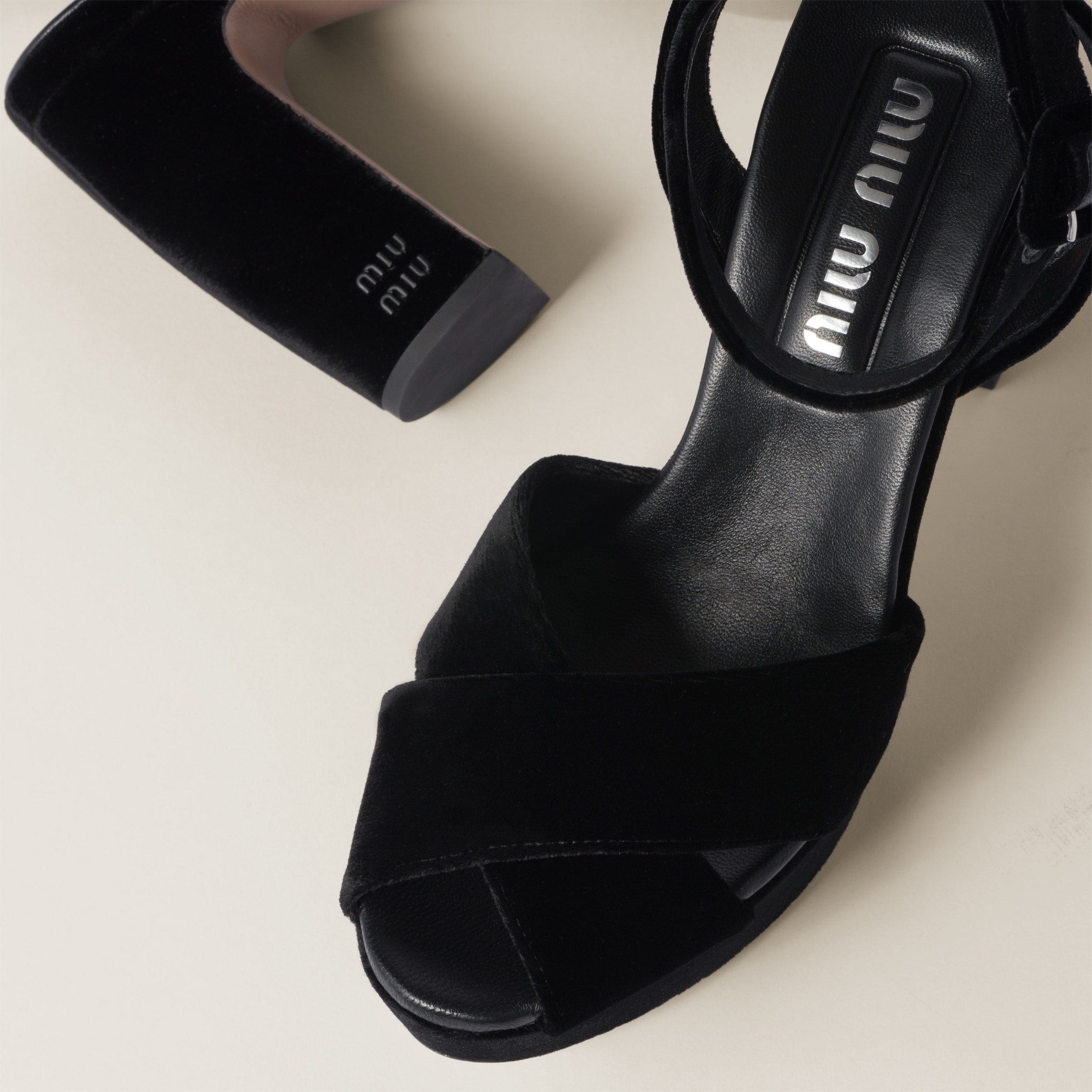 Velvet sandals - 4