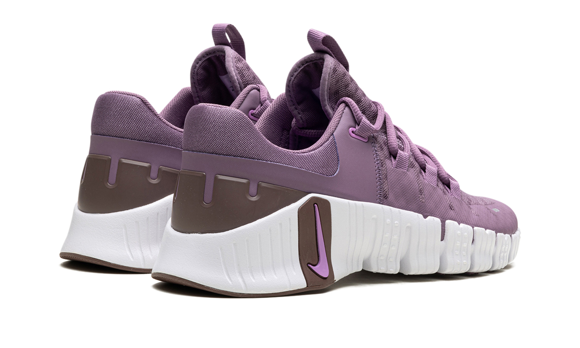 Free Metcon 5 WMNS "Violet Dust" - 3