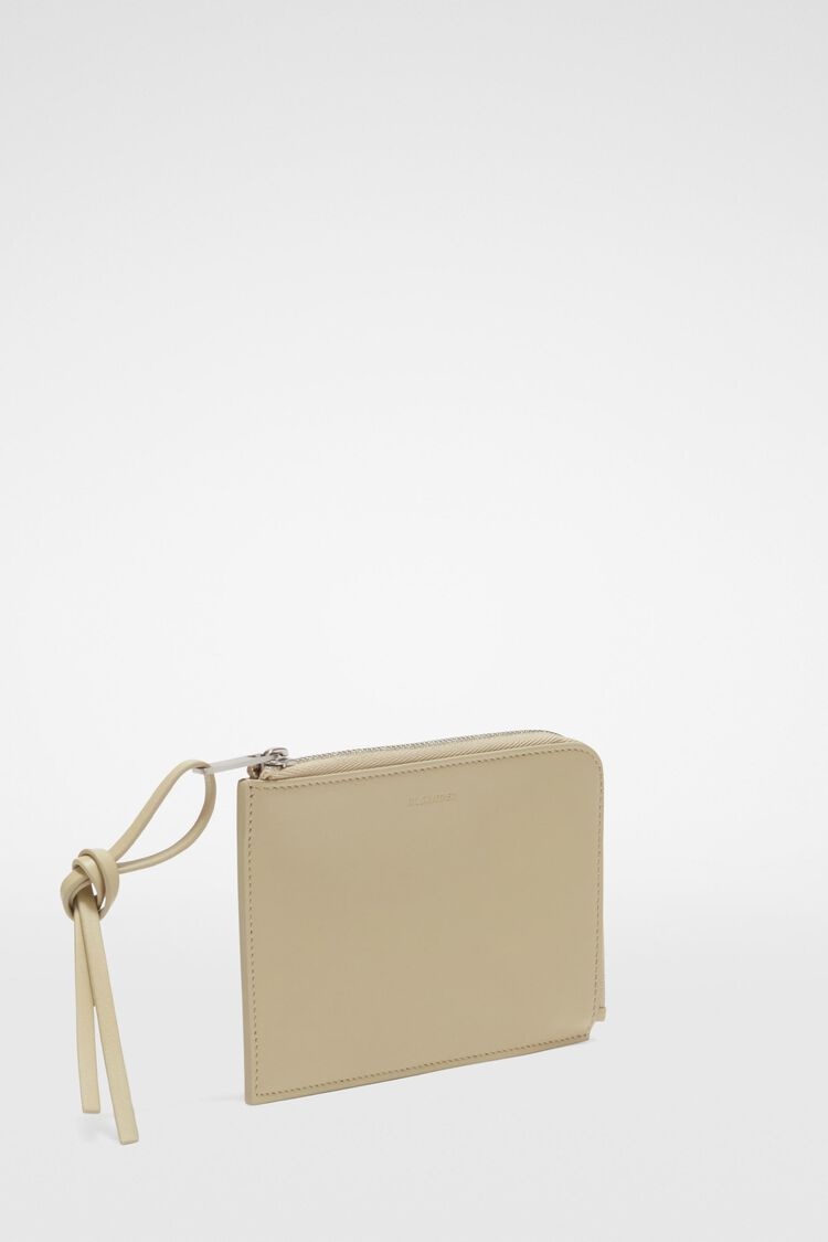 Card Holder Medium - 2
