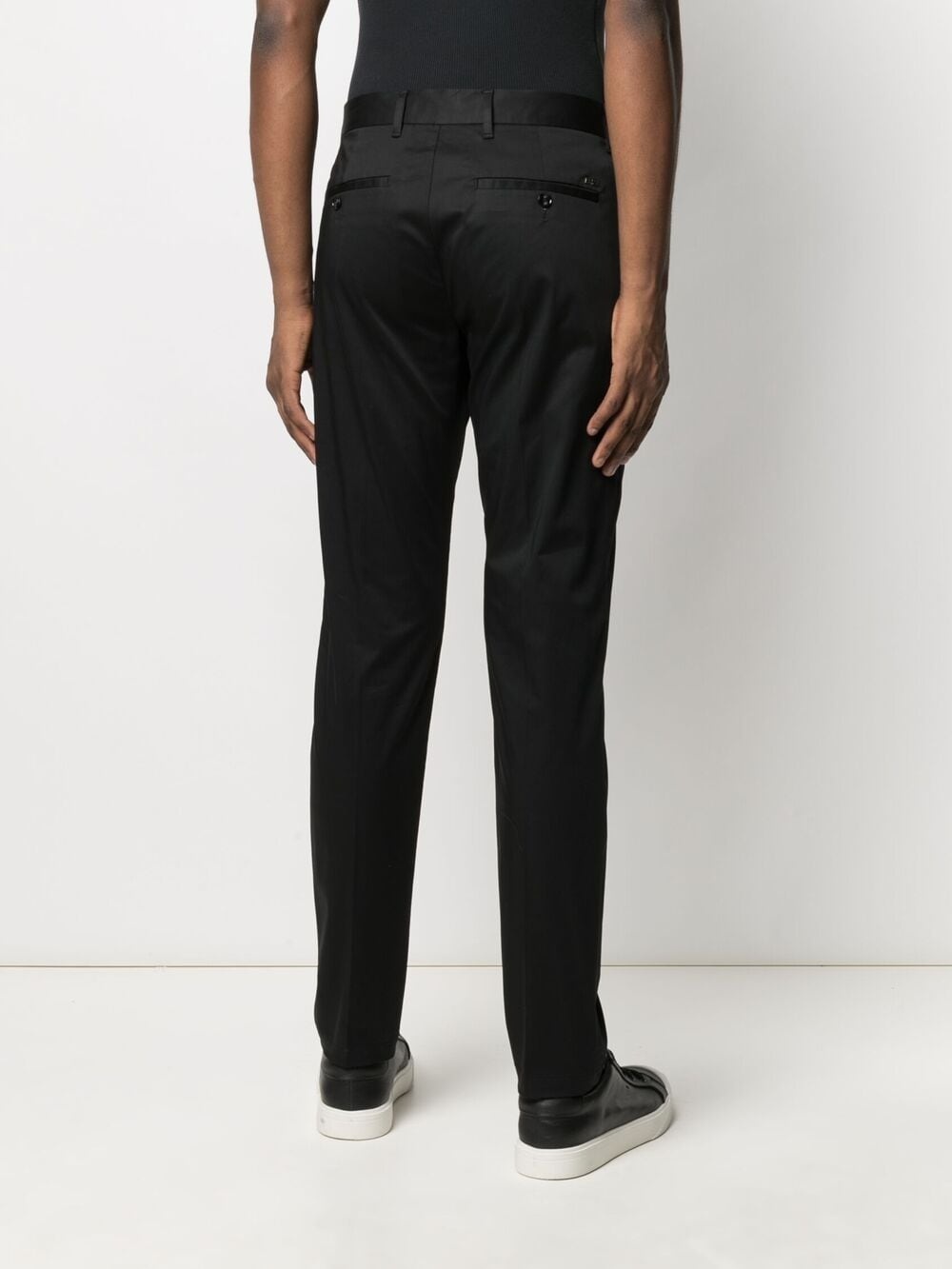 satin waistband slim-fit trousers - 4