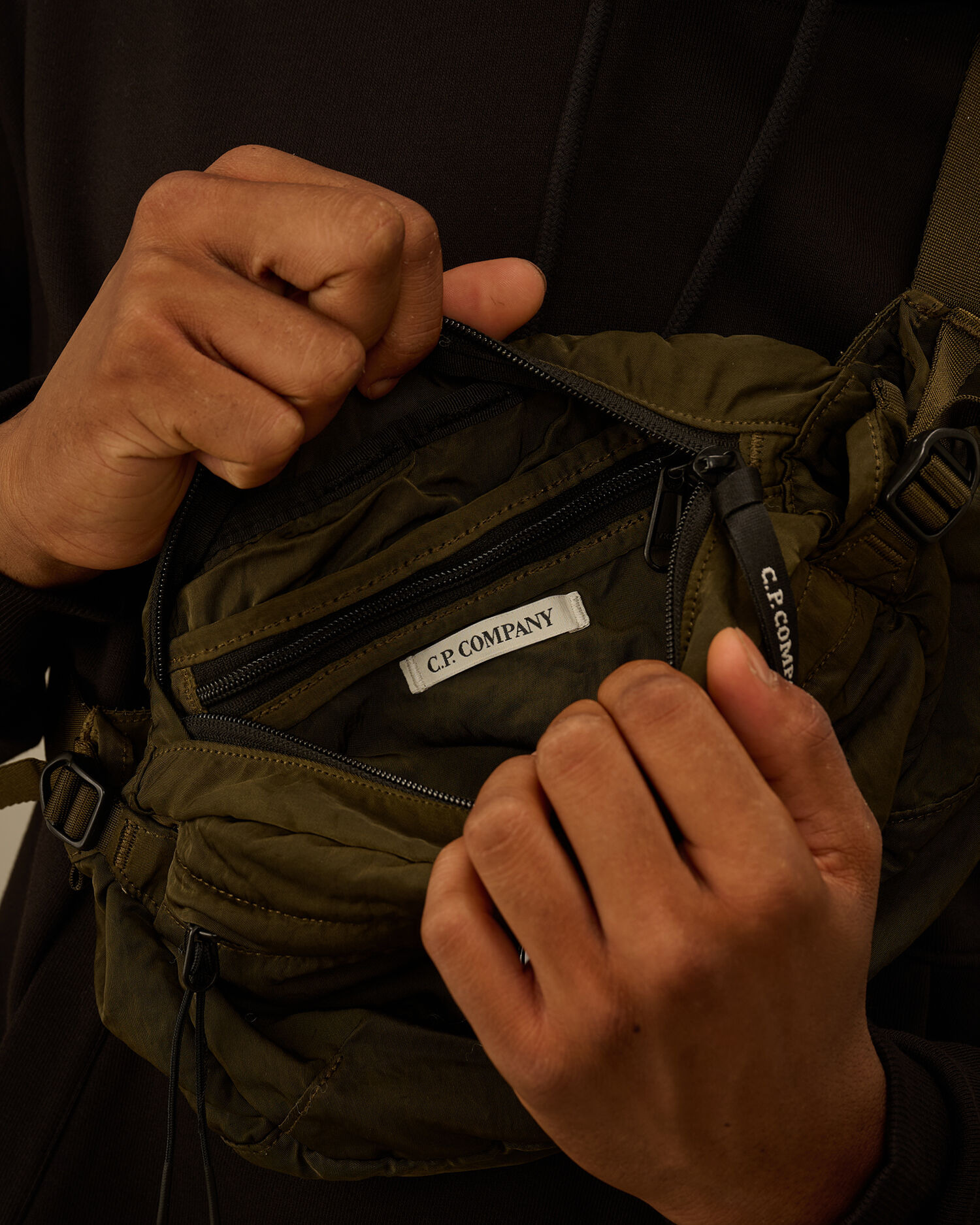 Nylon B Lens Crossbody Pack - 4