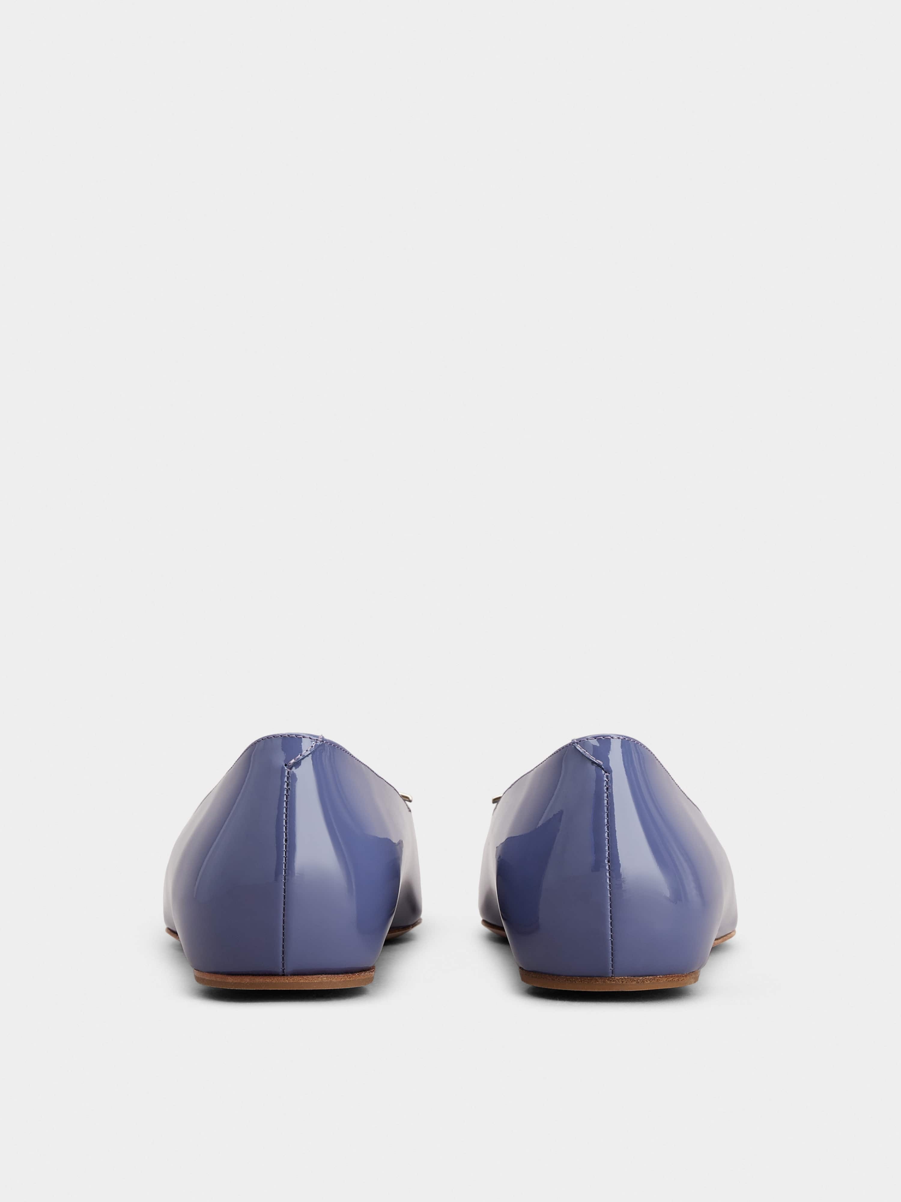 Trompette Metal Buckle Ballerinas in Patent Leather - 5