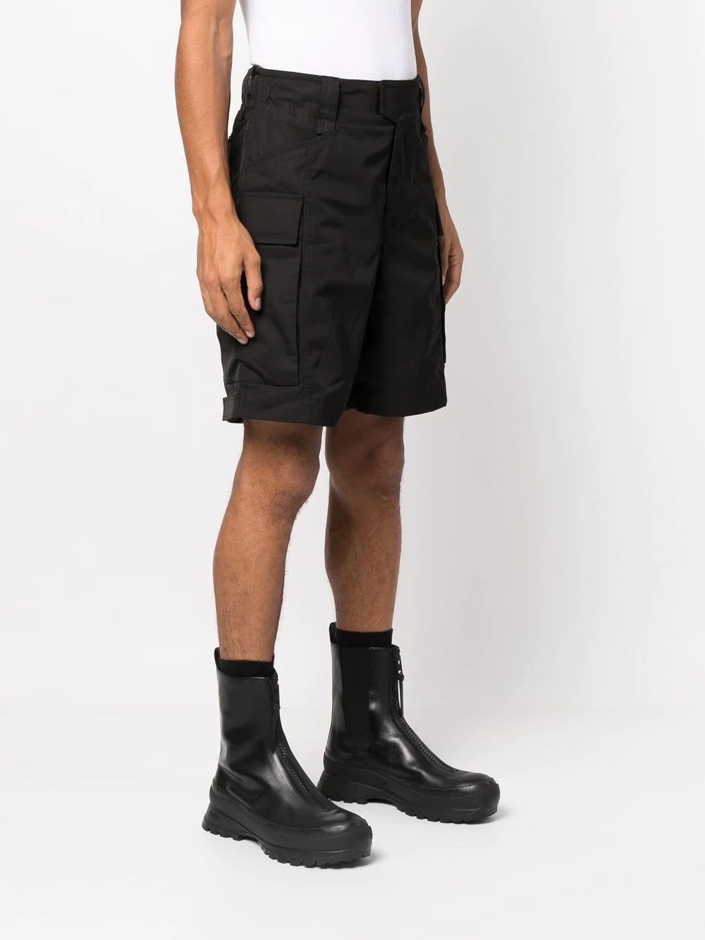 high-waisted cargo shorts - 3