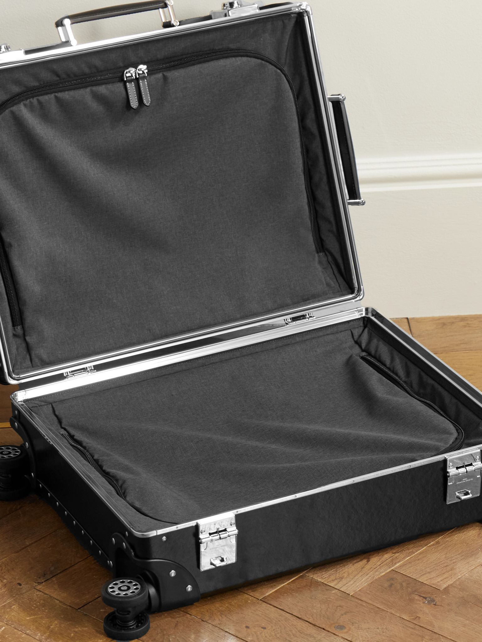 Metropolis Leather-Trimmed Carry-On Suitcase Black - 3