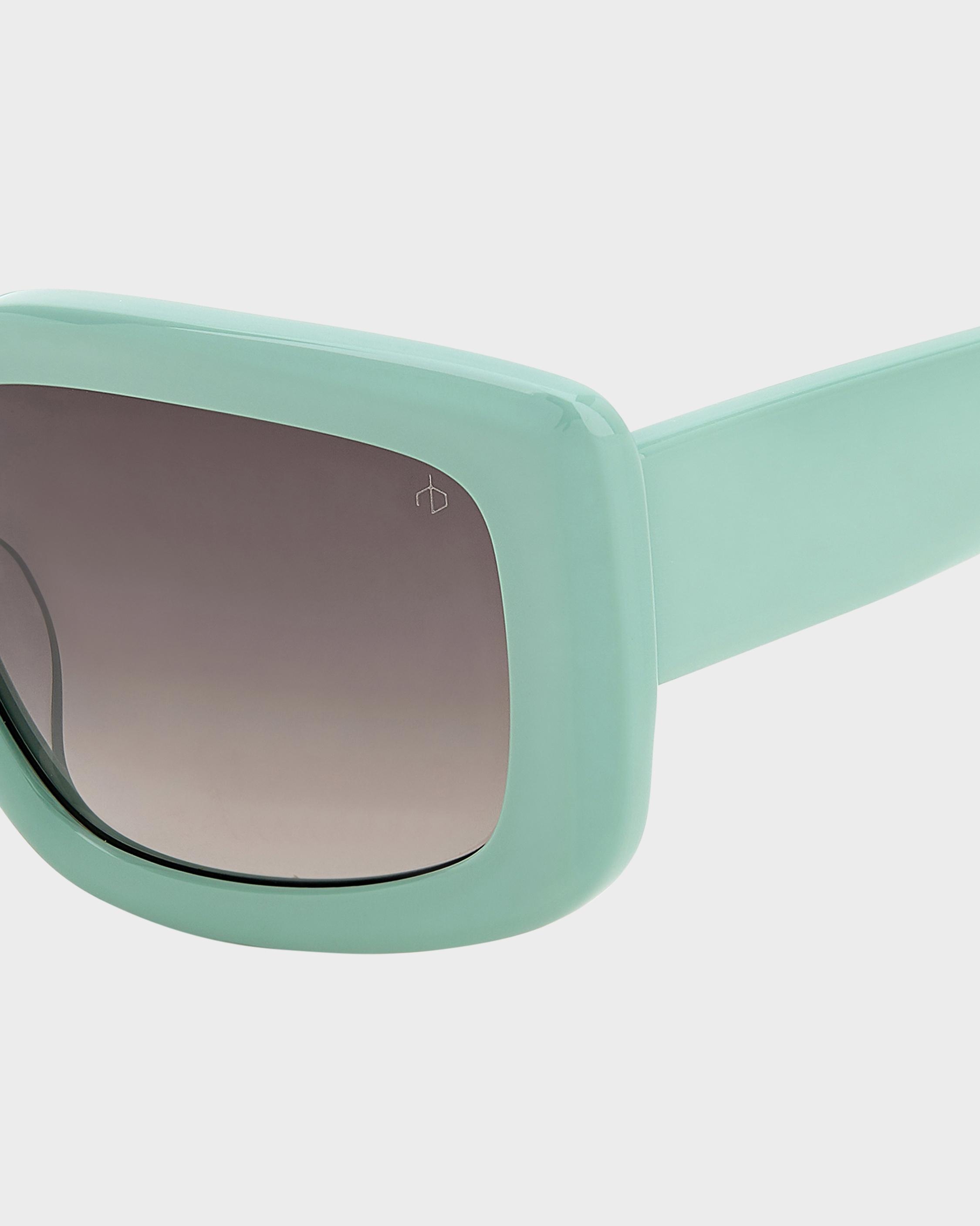 Sofie
Rectangular Sunglasses - 3