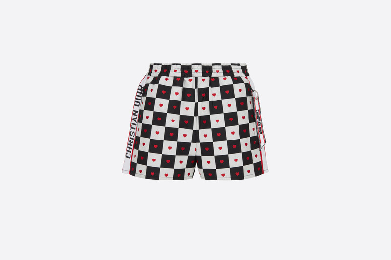 Dioramour Shorts 1